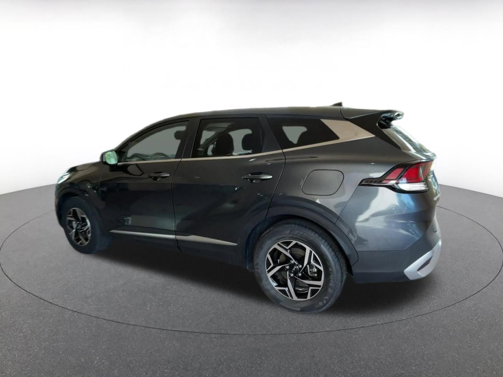 Thumbnail: 2025 Kia Sportage - 10