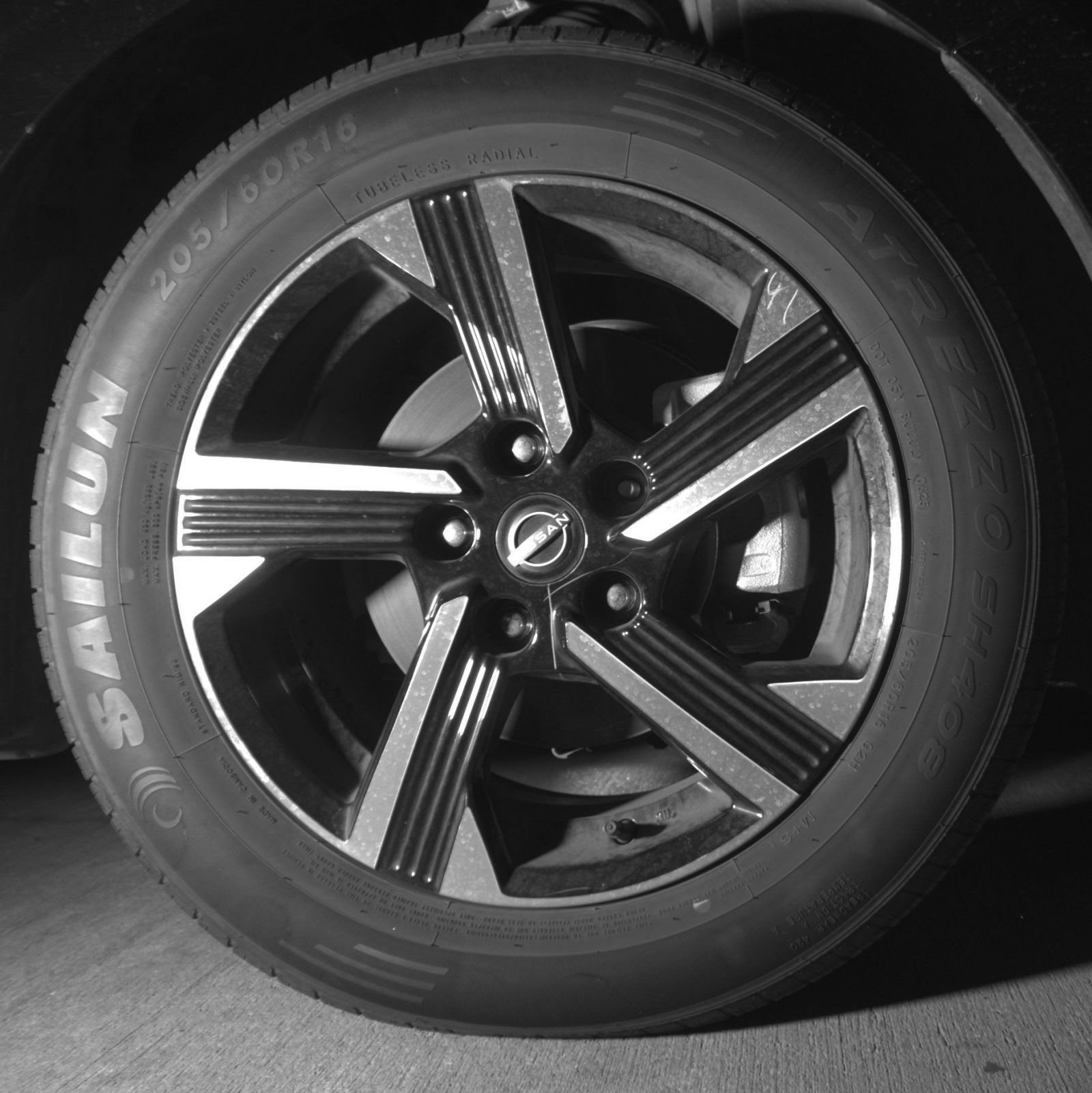 Thumbnail: 2025 Nissan Sentra - 16