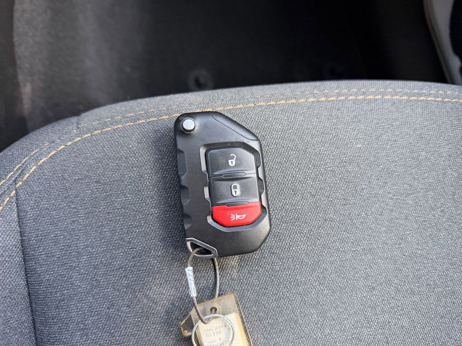 Thumbnail: 2025 Jeep Wrangler - 18