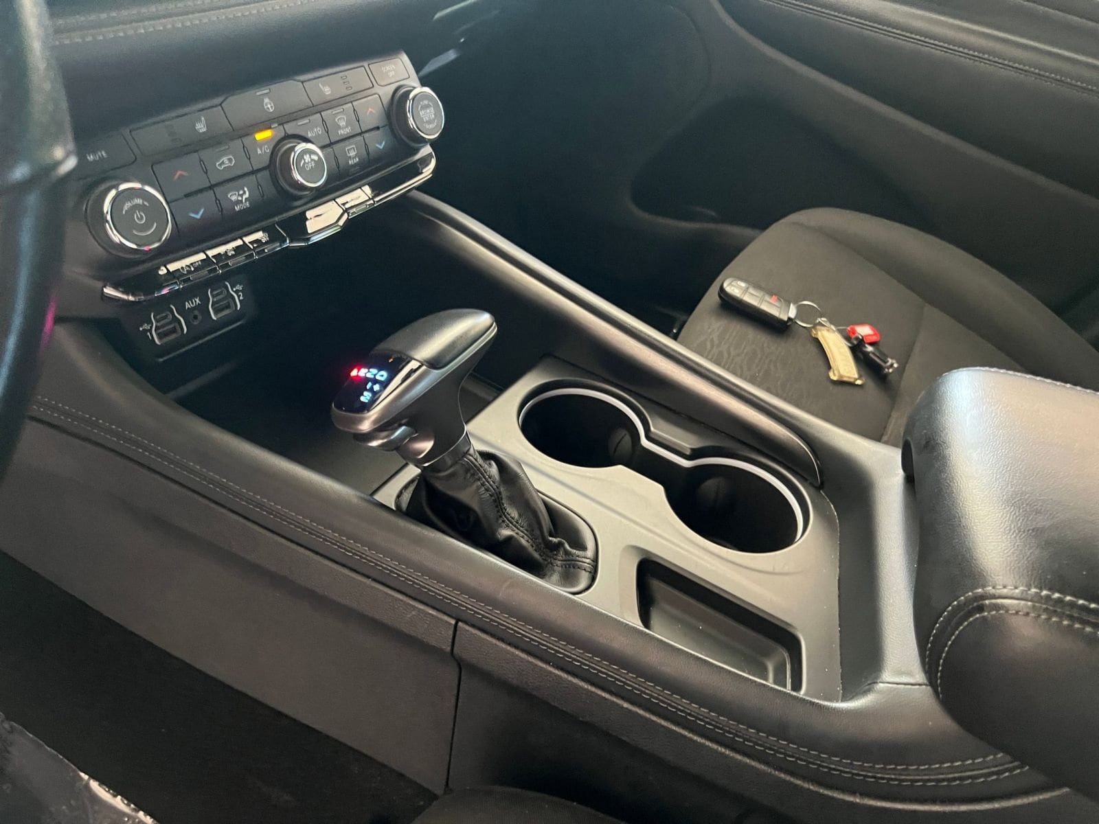 Thumbnail: 2023 Dodge Durango - 35