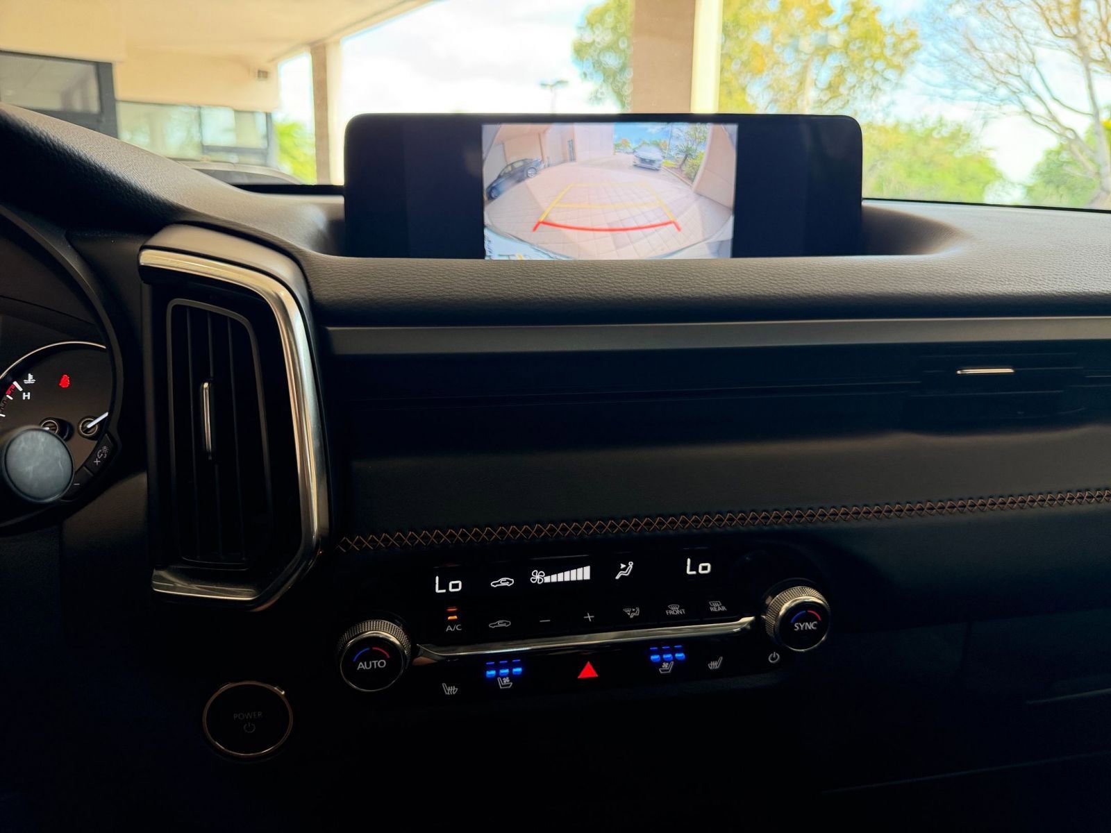 Thumbnail: 2025 Mazda CX-50 - 17