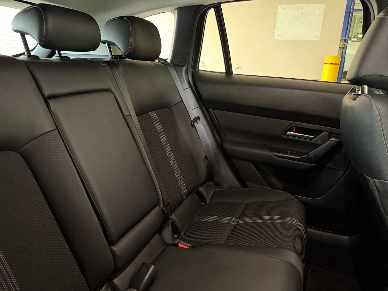 Thumbnail: 2025 Mazda CX-50 - 31