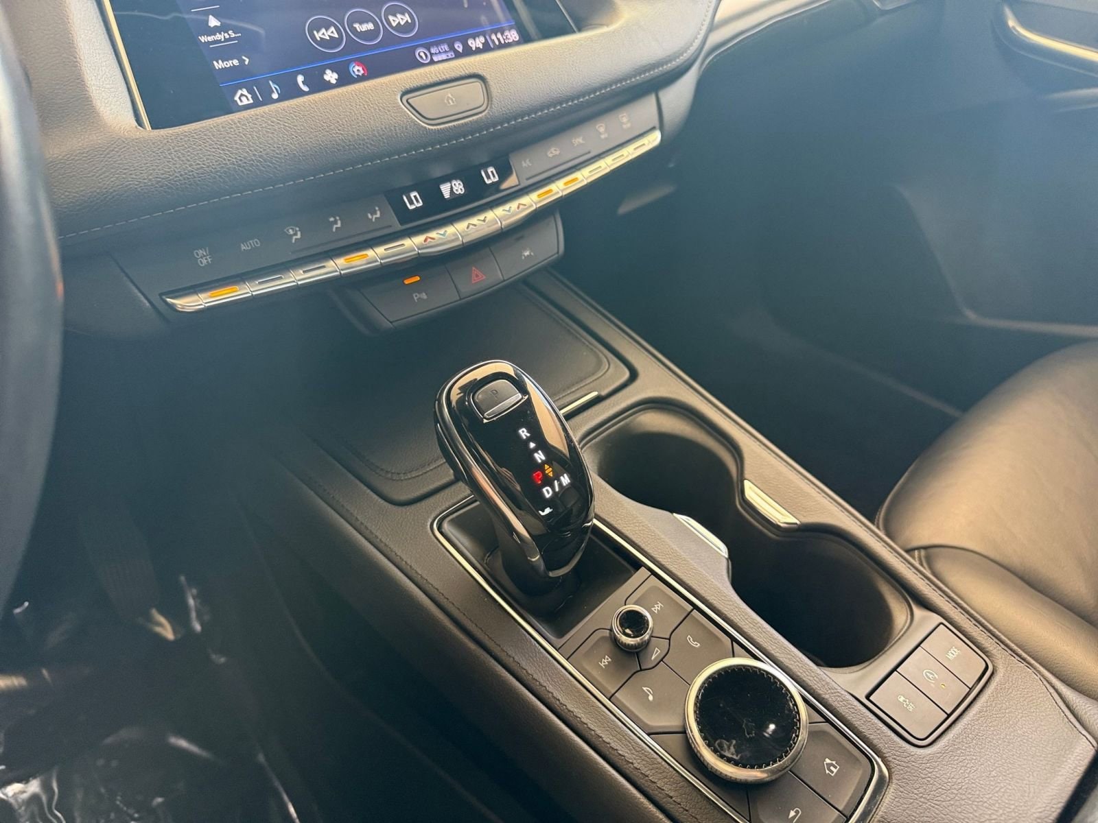 Thumbnail: 2023 Cadillac XT4 - 35