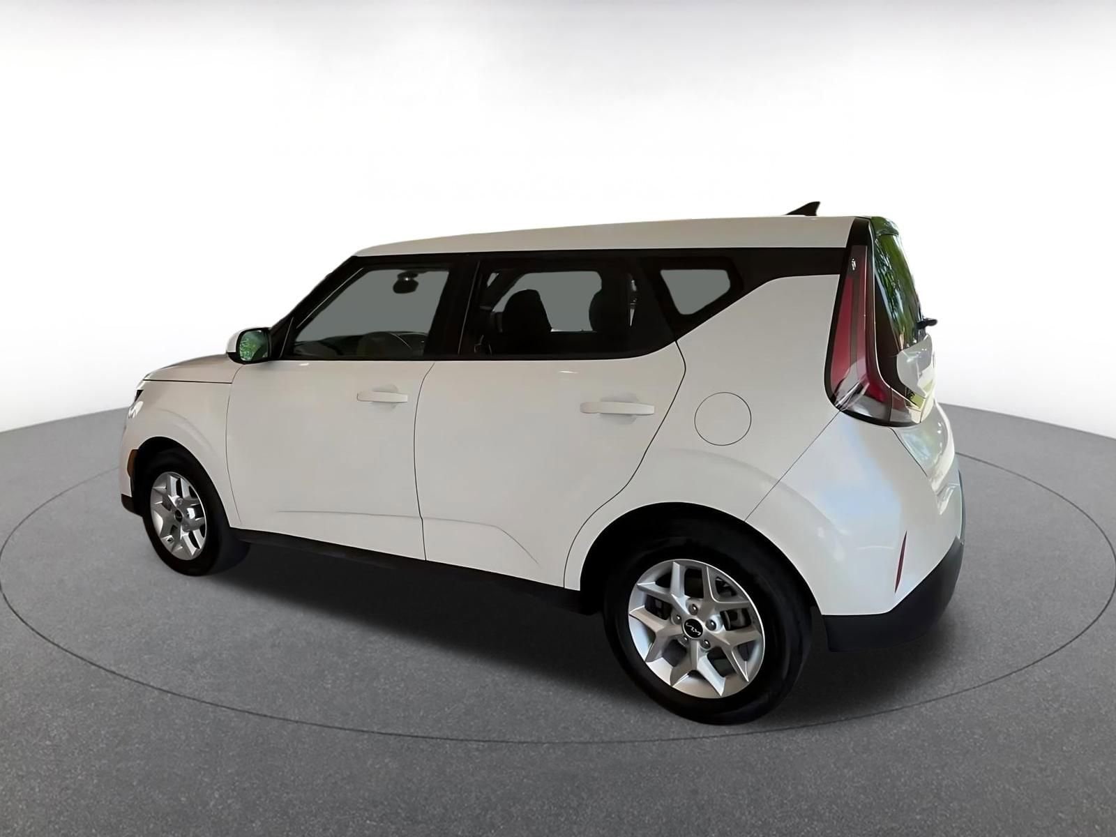 Thumbnail: 2025 Kia Soul - 9