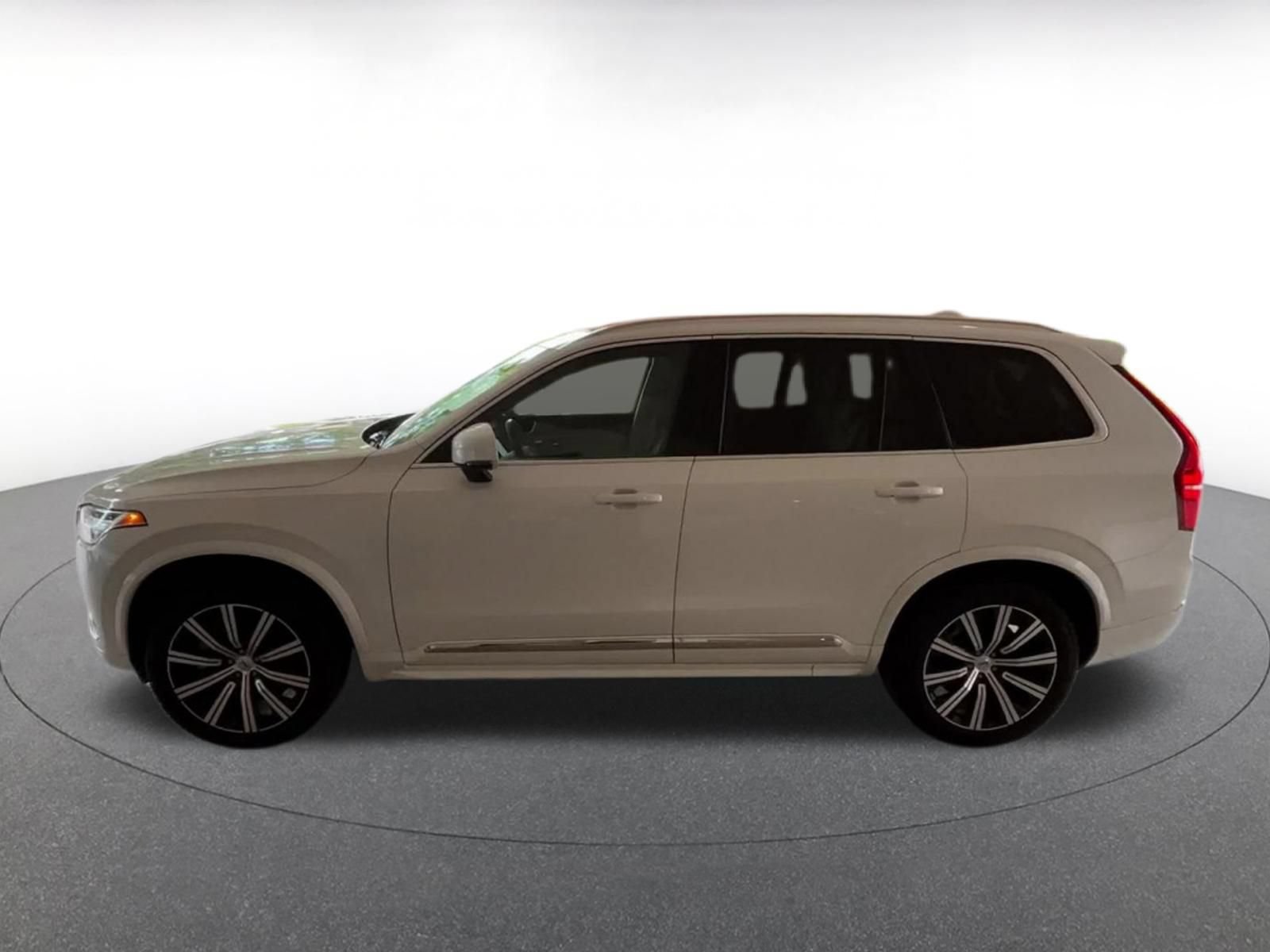 Thumbnail: 2025 Volvo XC90 - 9