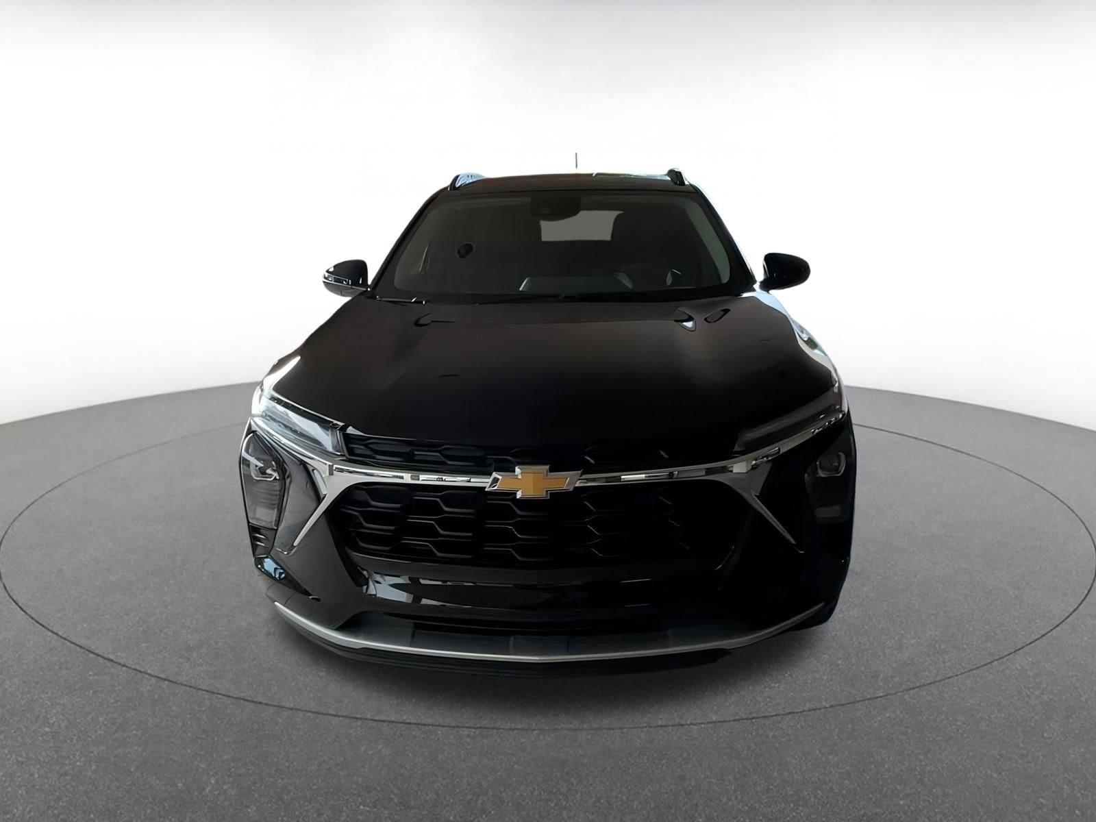 Thumbnail: 2025 Chevrolet Trax - 4