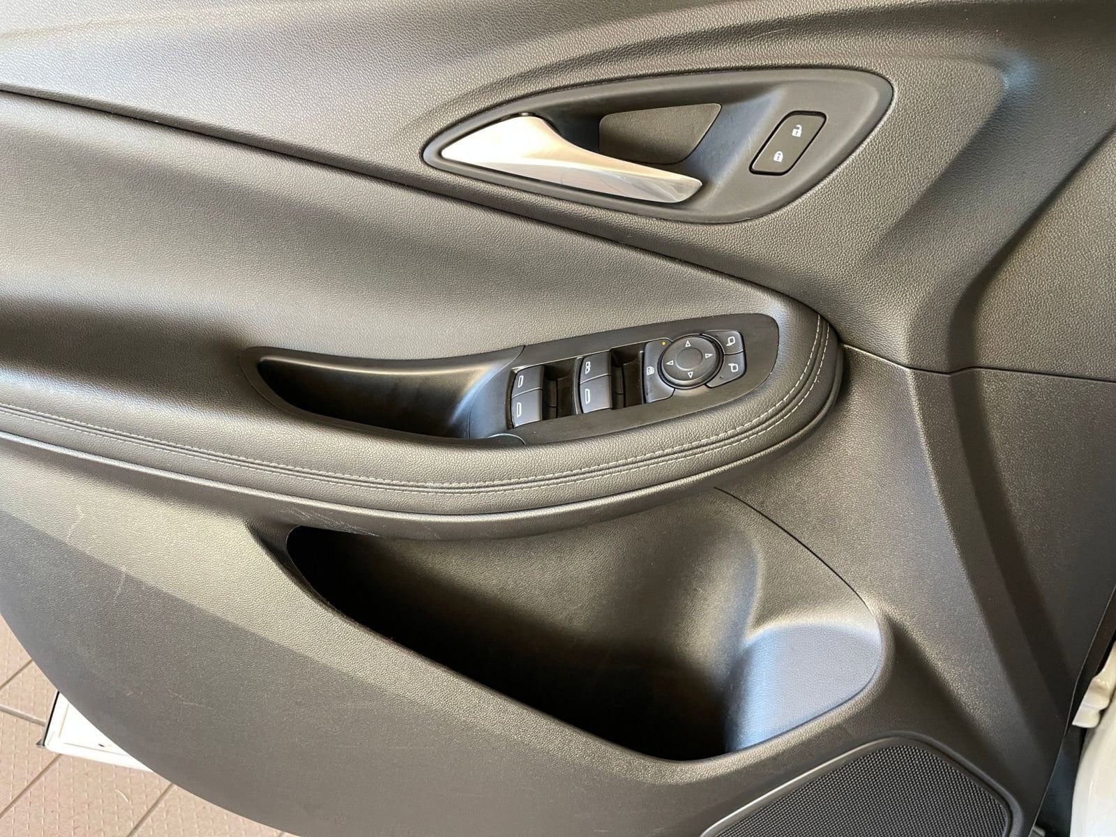Thumbnail: 2025 Buick Encore GX - 20