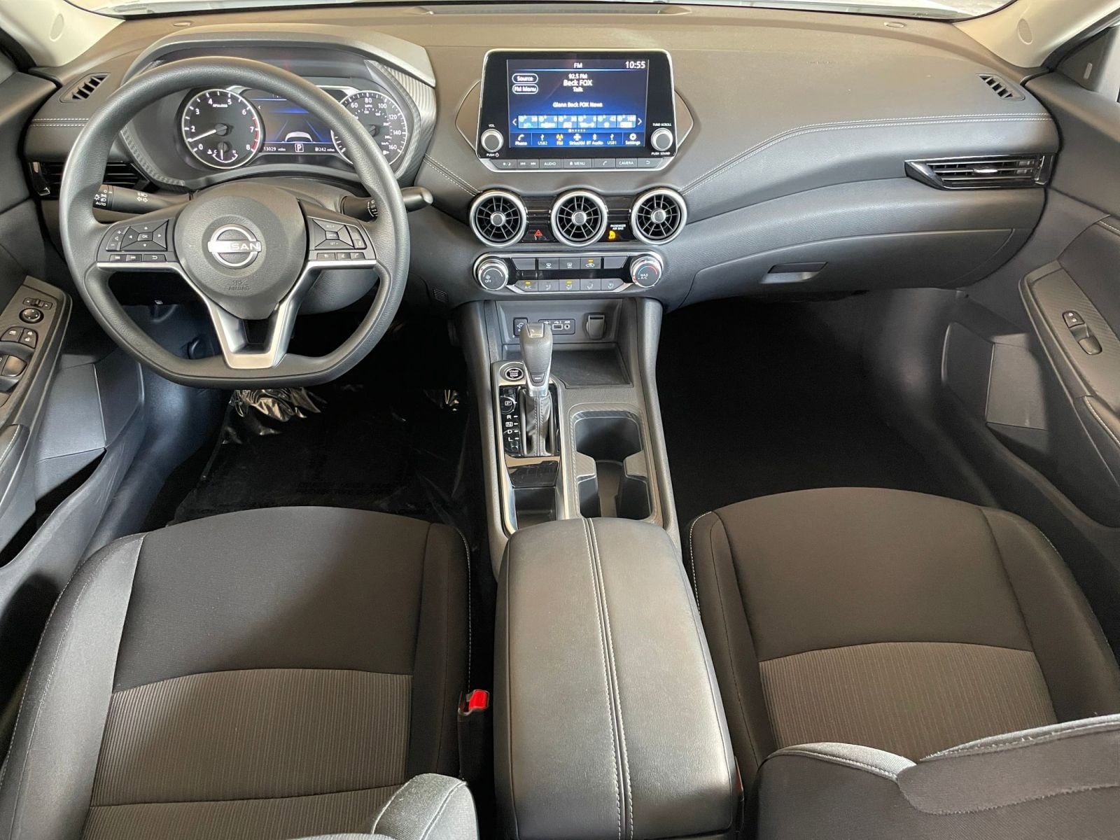 Thumbnail: 2025 Nissan Sentra - 31