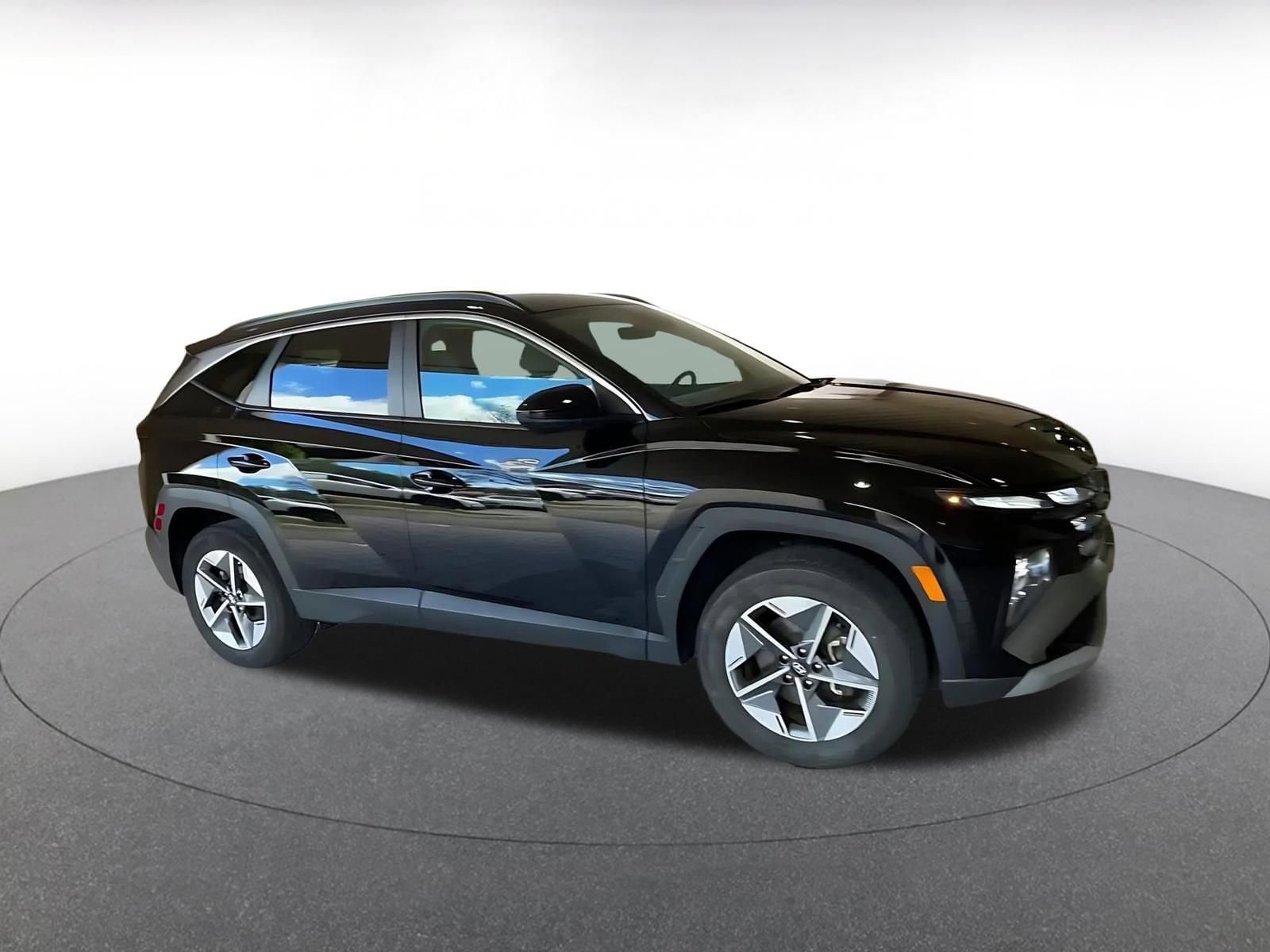 Thumbnail: 2025 Hyundai Tucson - 2