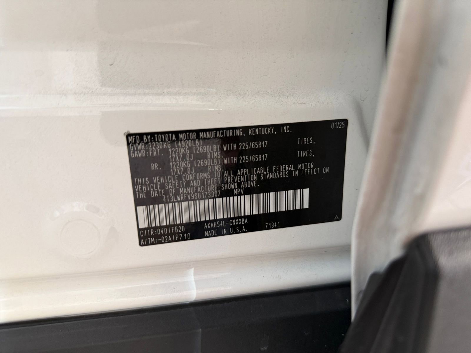 Thumbnail: 2025 Toyota RAV4 - 22