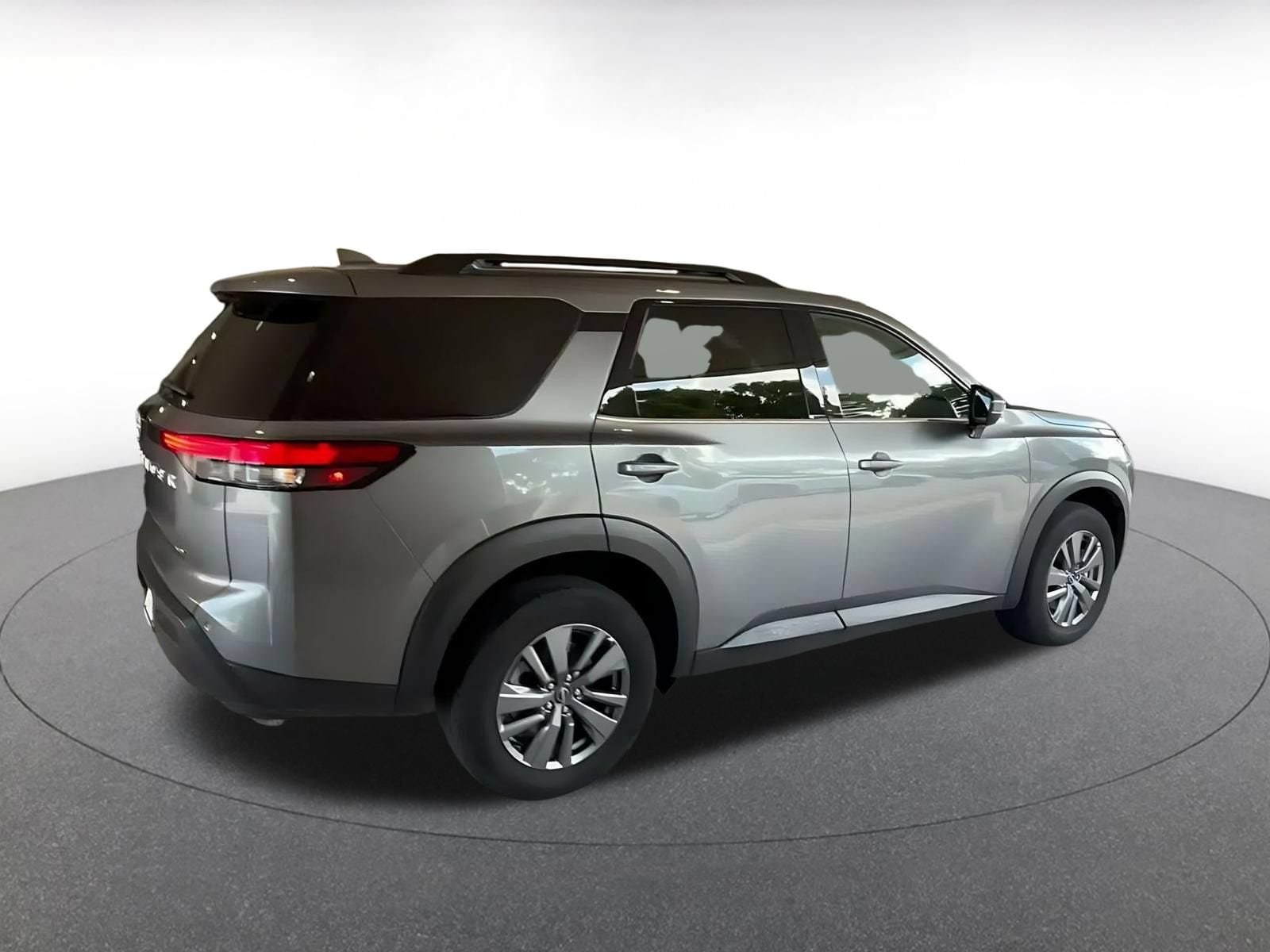 Thumbnail: 2025 Nissan Pathfinder - 12