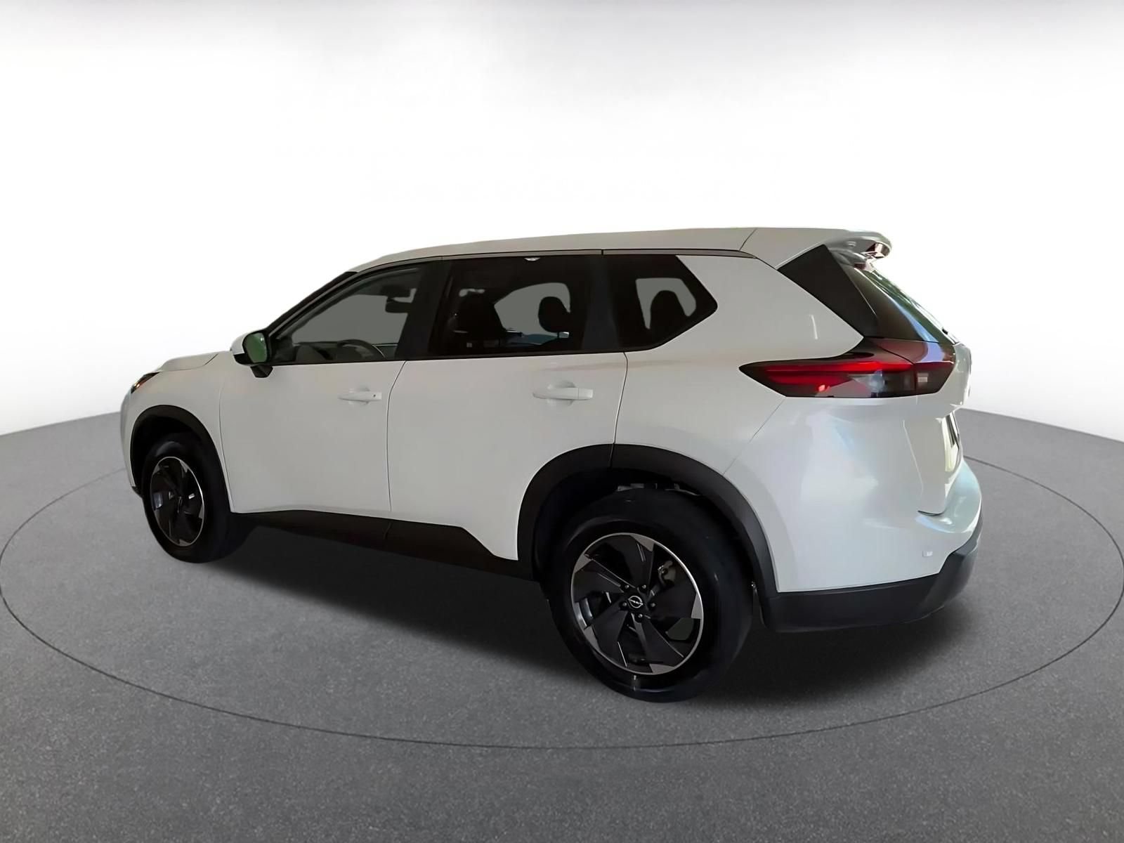 2025 Nissan Rogue SV - Photo 9