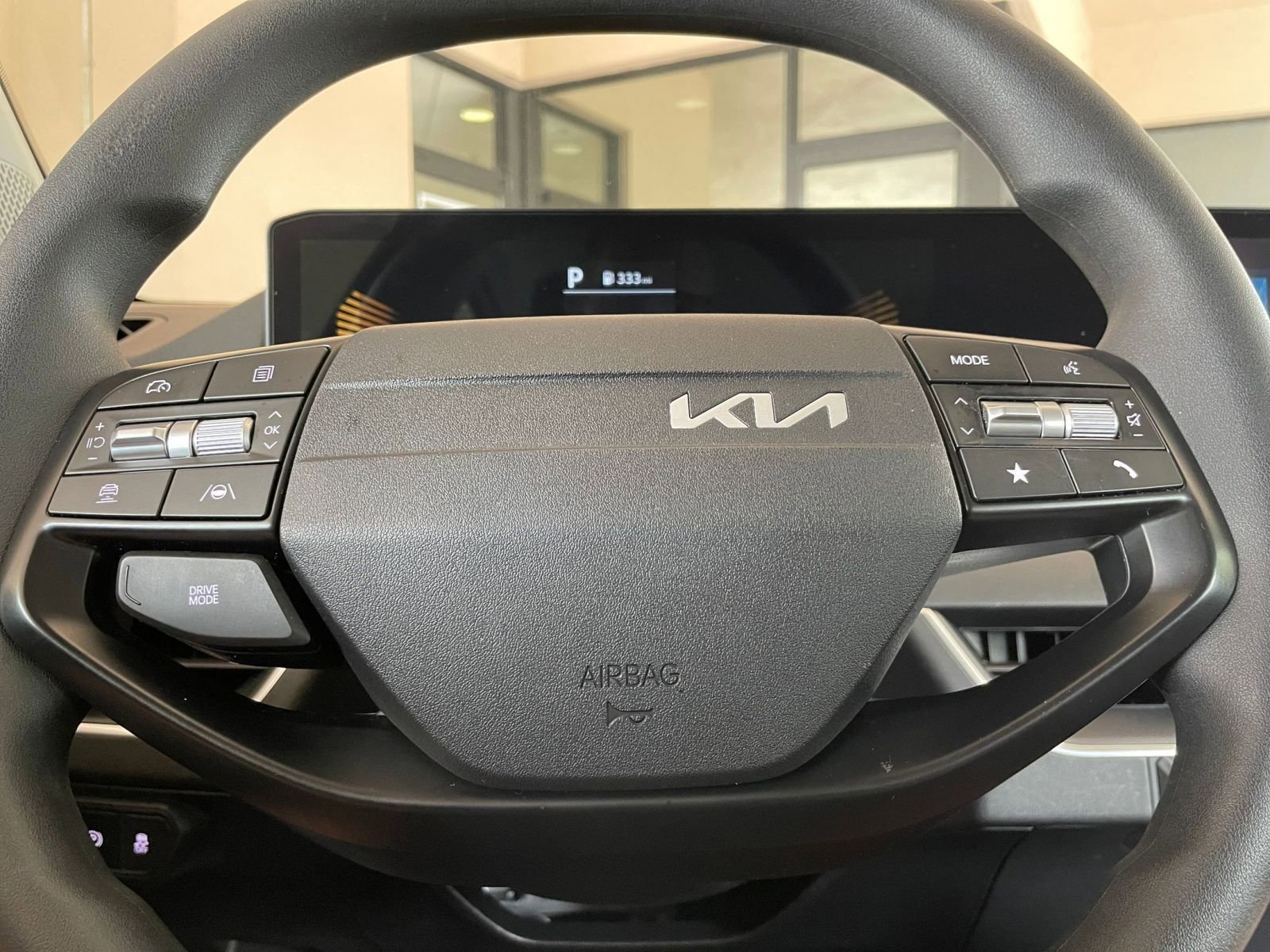 Thumbnail: 2025 Kia K4 - 28