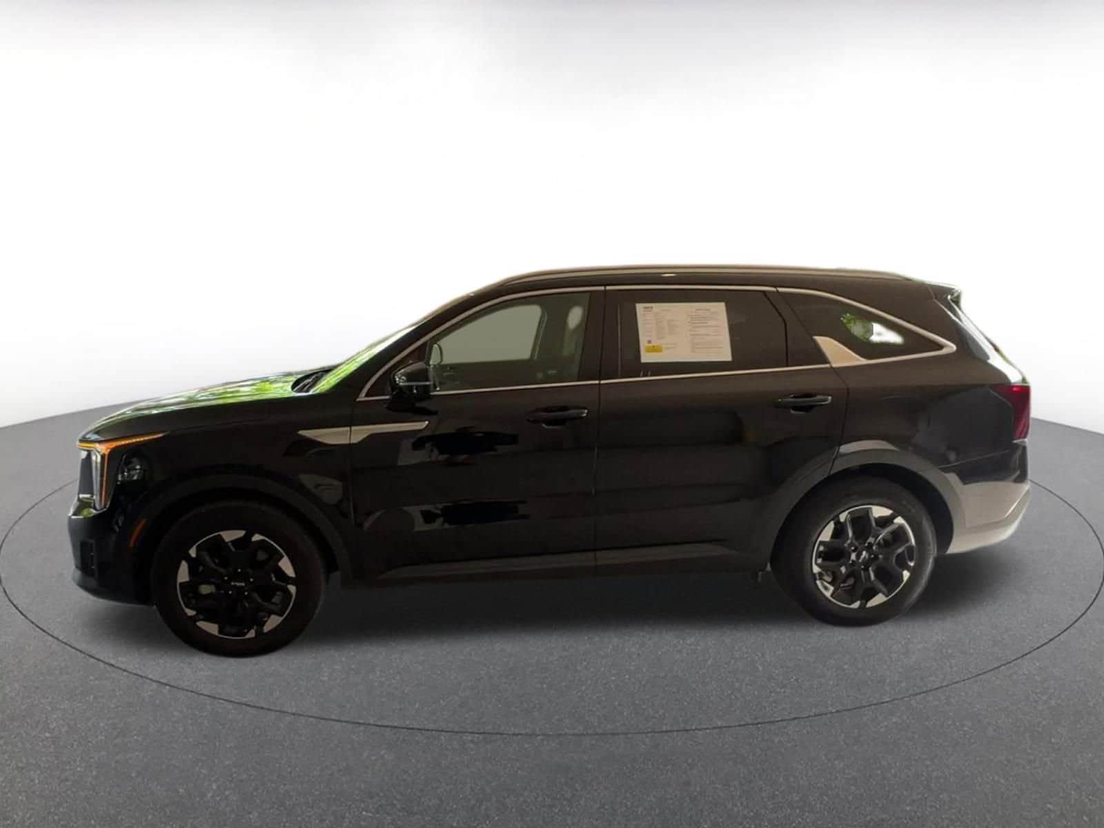 2024 Kia Sorento S 6