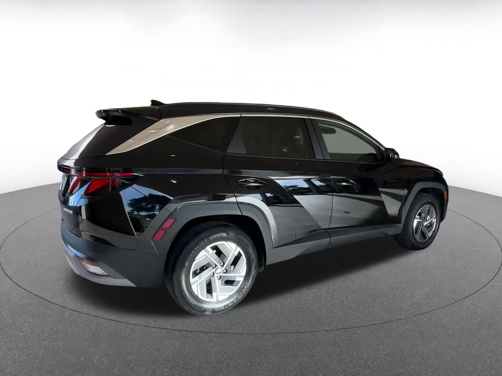 Thumbnail: 2025 Hyundai Tucson - 18