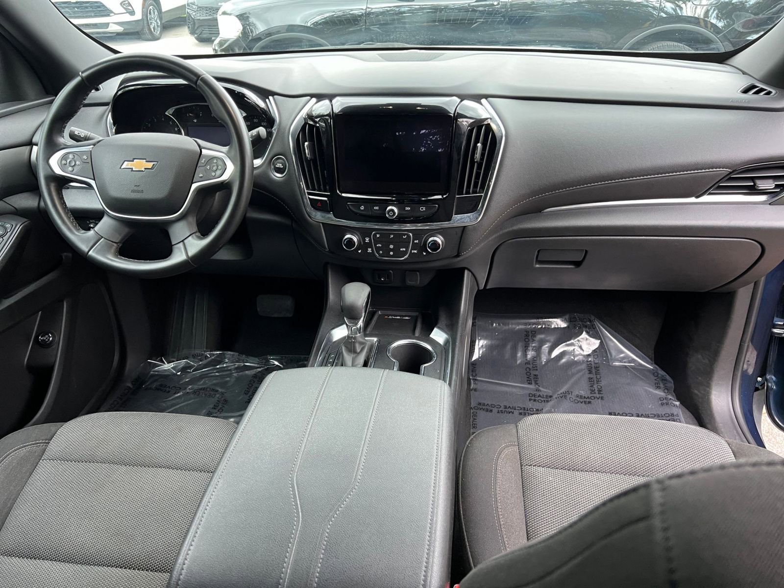 Thumbnail: 2023 Chevrolet Traverse - 22