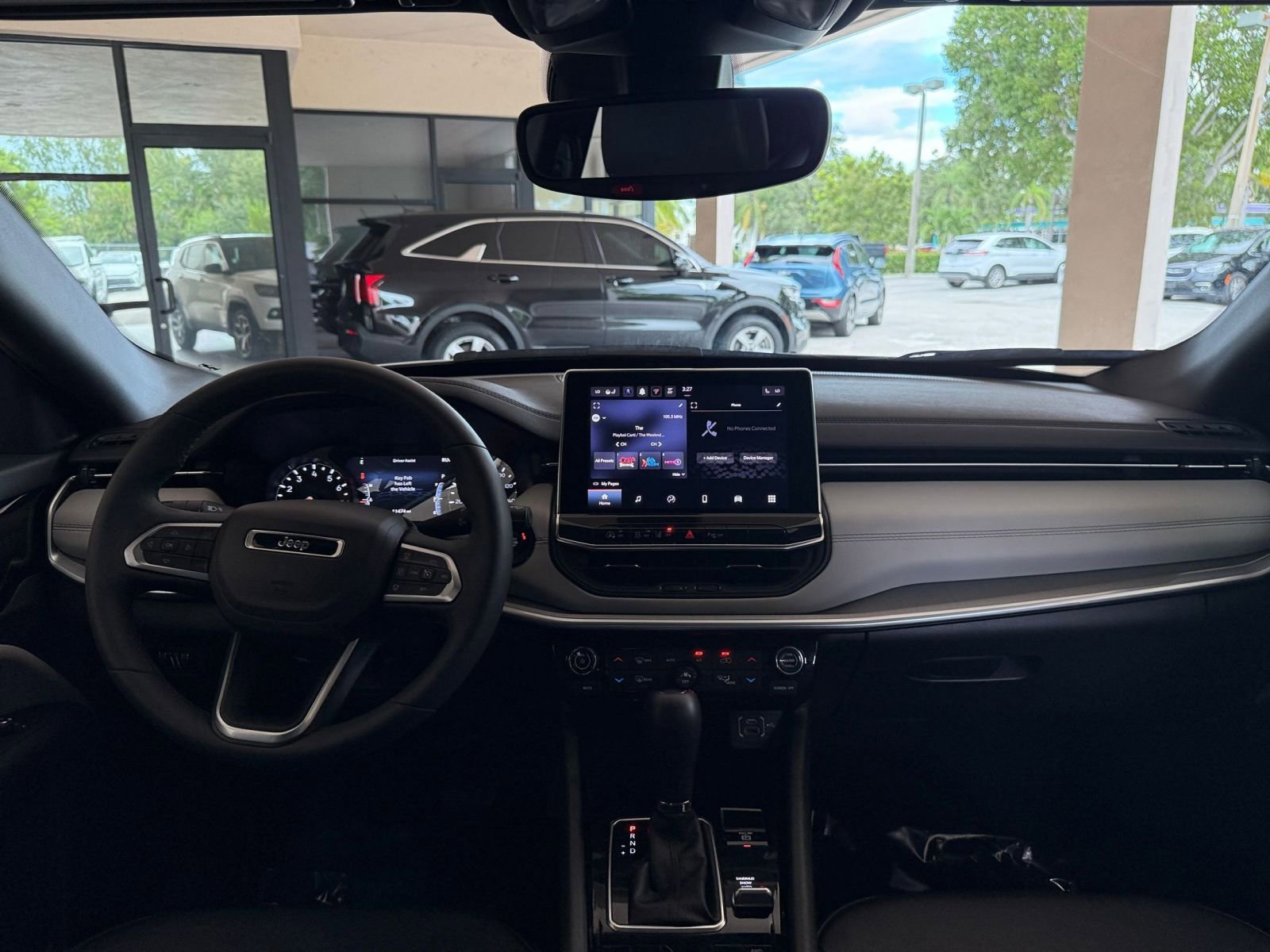 Thumbnail: 2025 Jeep Compass - 27