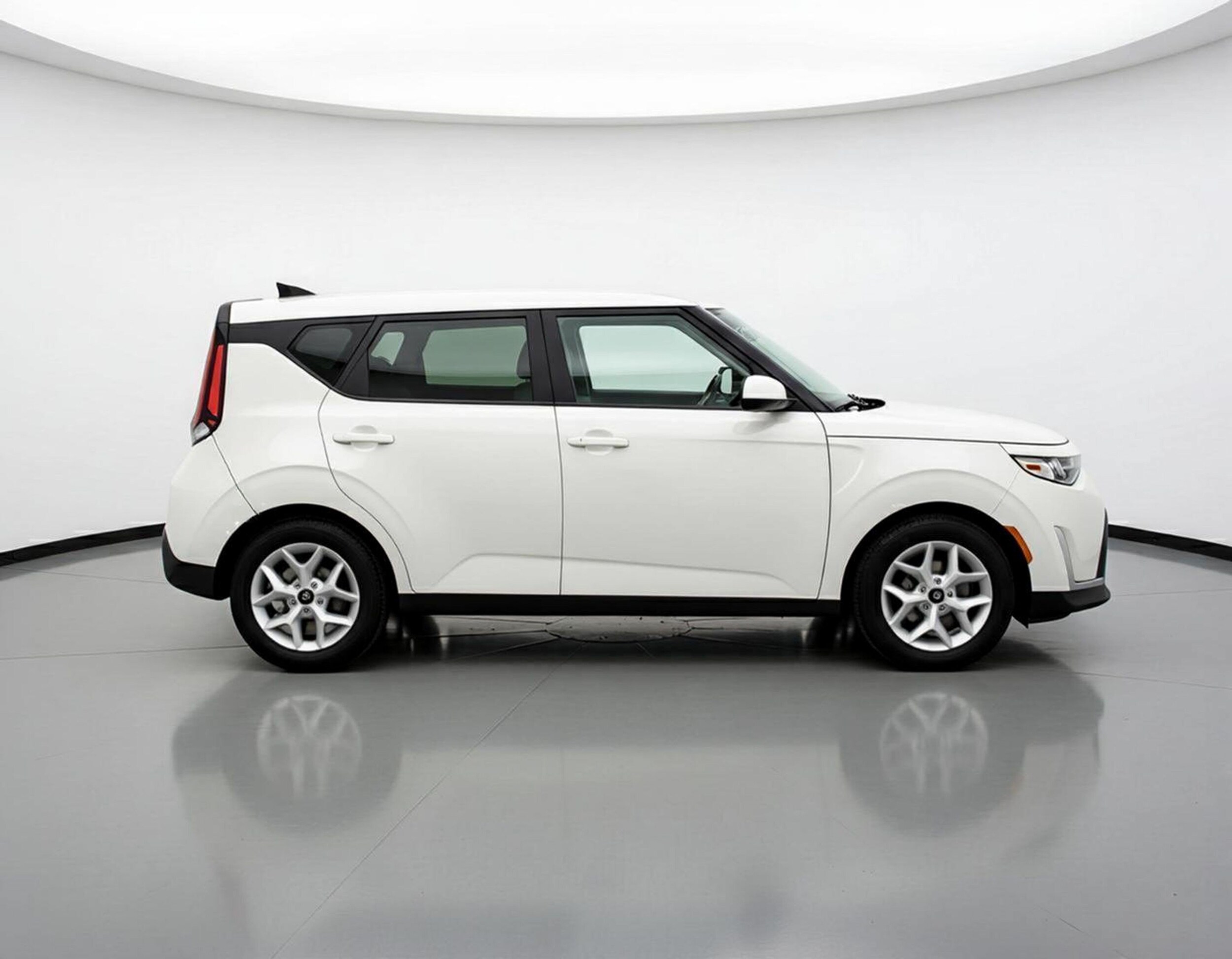 Thumbnail: 2025 Kia Soul - 14