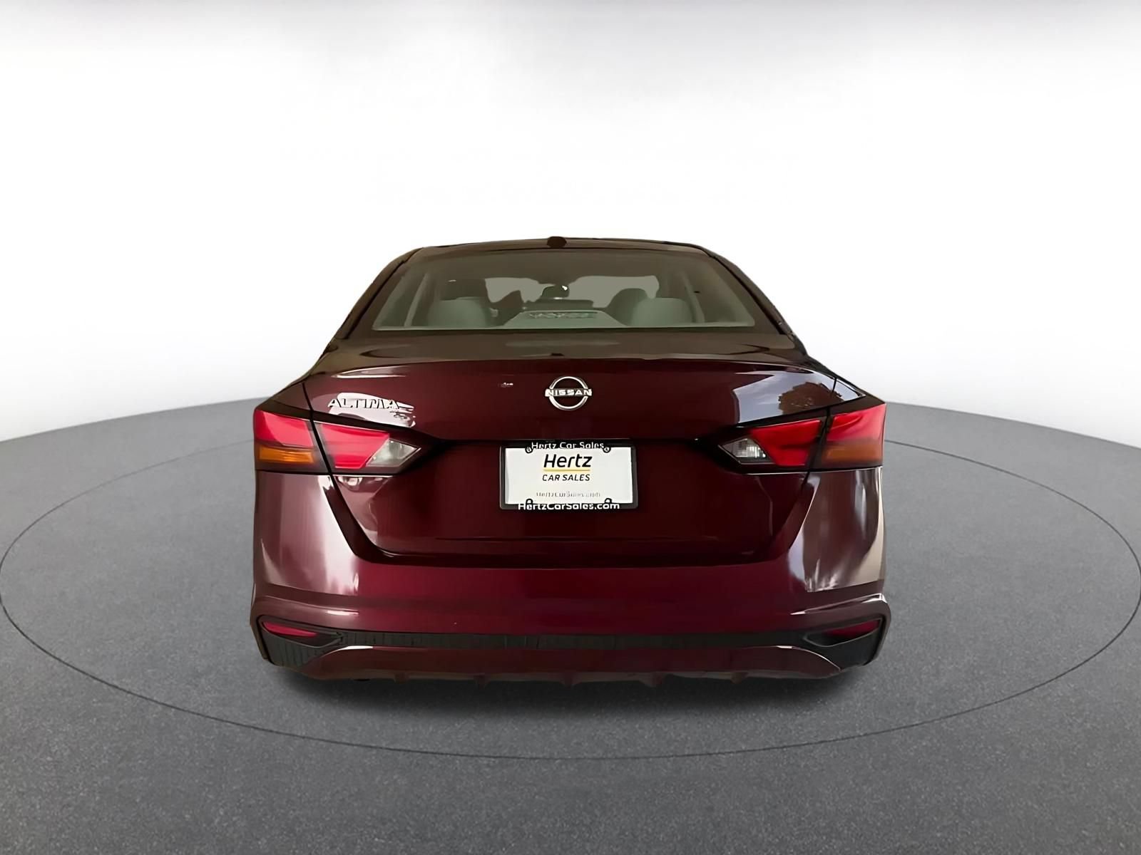 2025 Nissan Altima SV - Photo 11