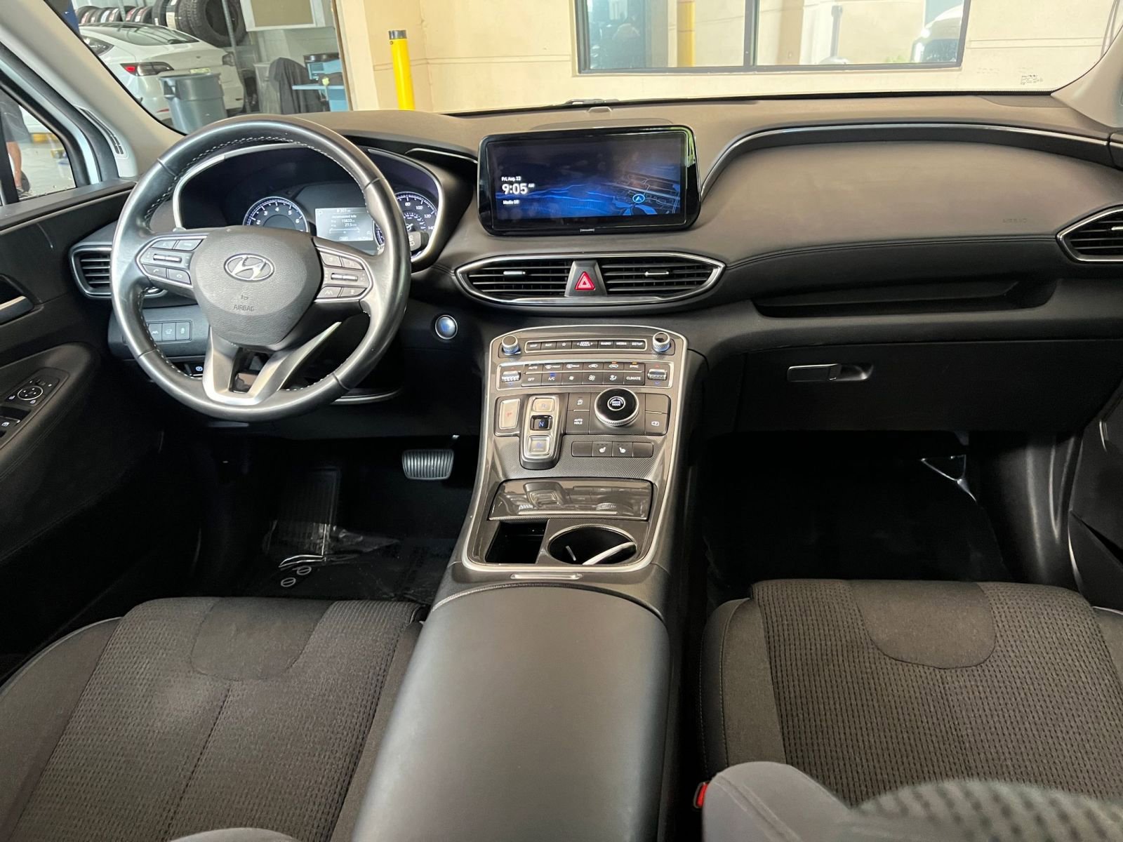 Thumbnail: 2023 Hyundai Santa Fe - 27