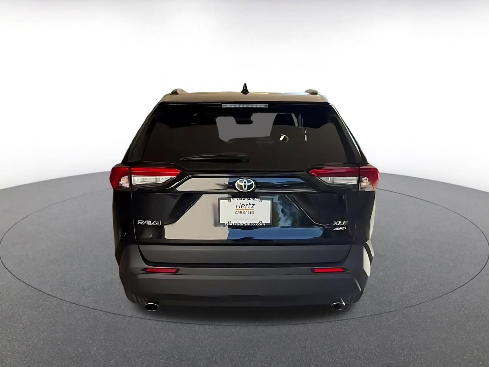 Thumbnail: 2025 Toyota RAV4 - 12