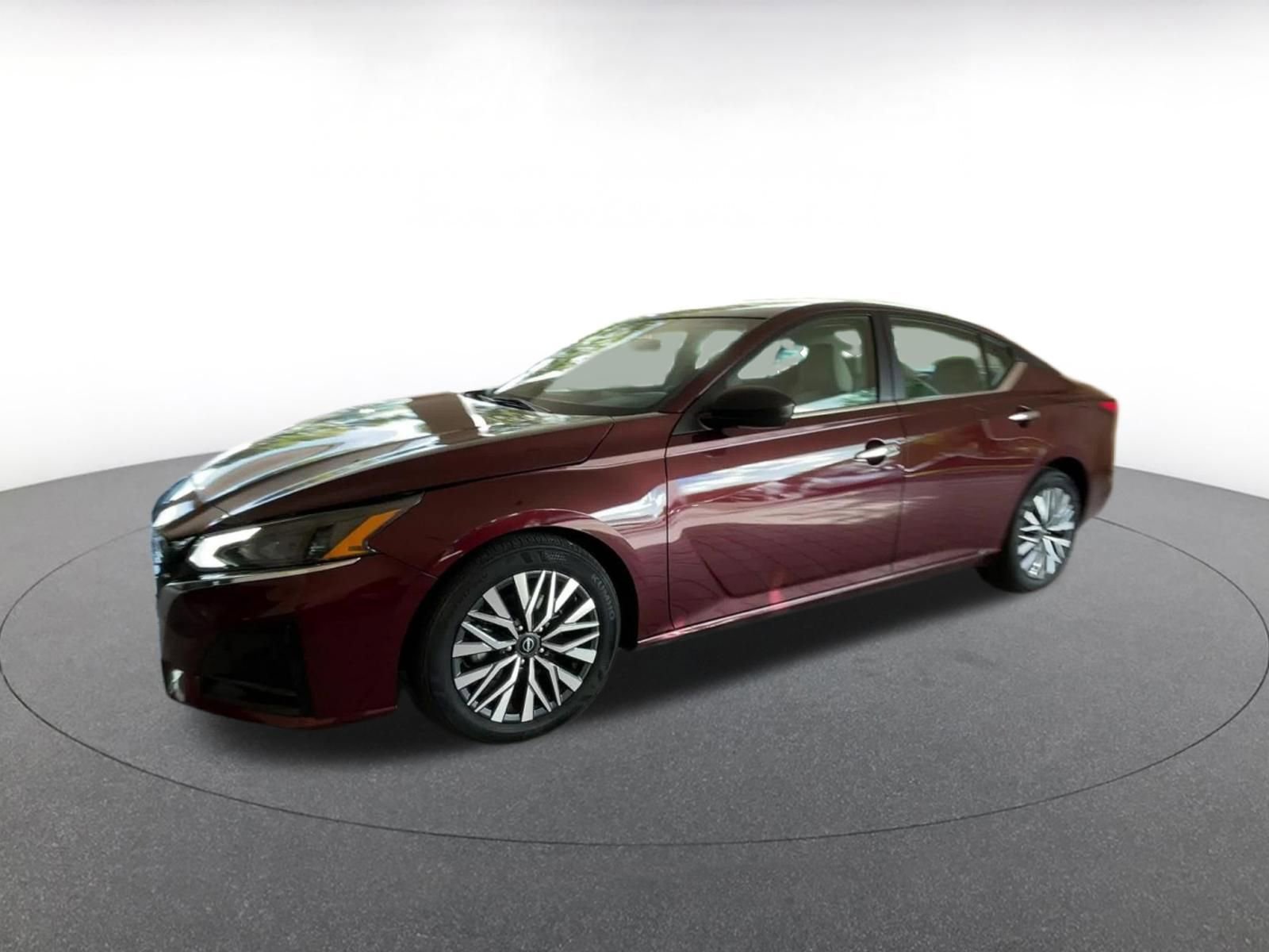 Thumbnail: 2025 Nissan Altima - 8