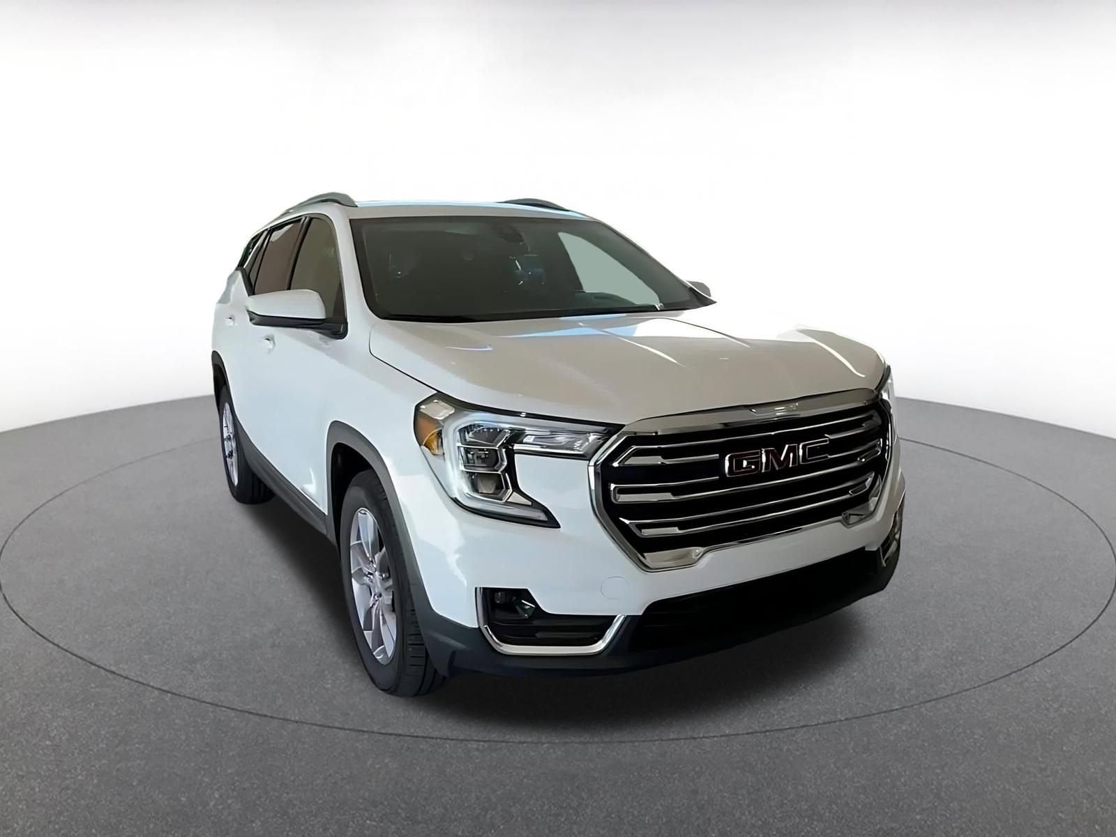 Thumbnail: 2024 GMC Terrain - 3