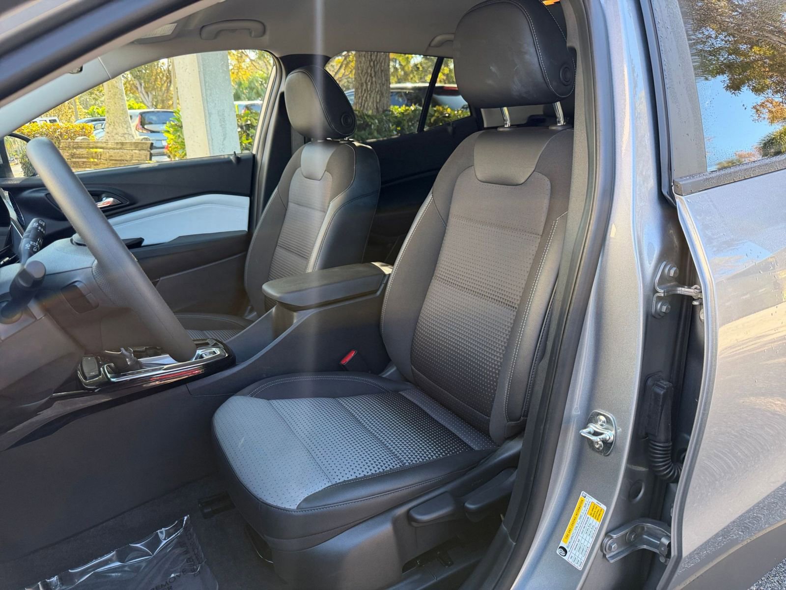 Thumbnail: 2025 Chevrolet Trax - 22