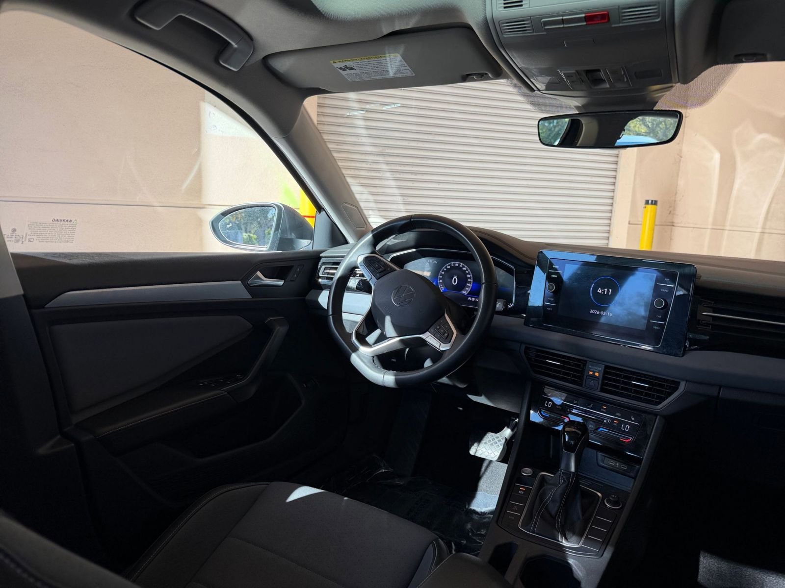 Thumbnail: 2025 Volkswagen Jetta - 30