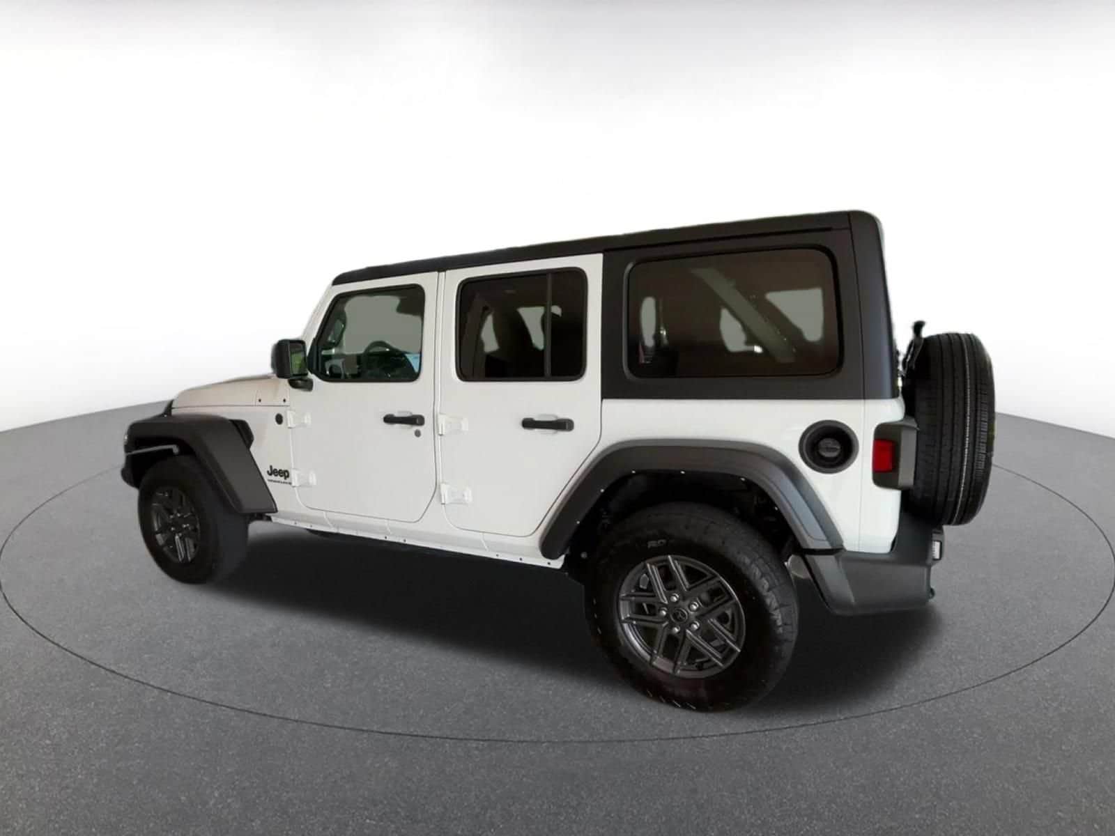 Thumbnail: 2025 Jeep Wrangler - 8