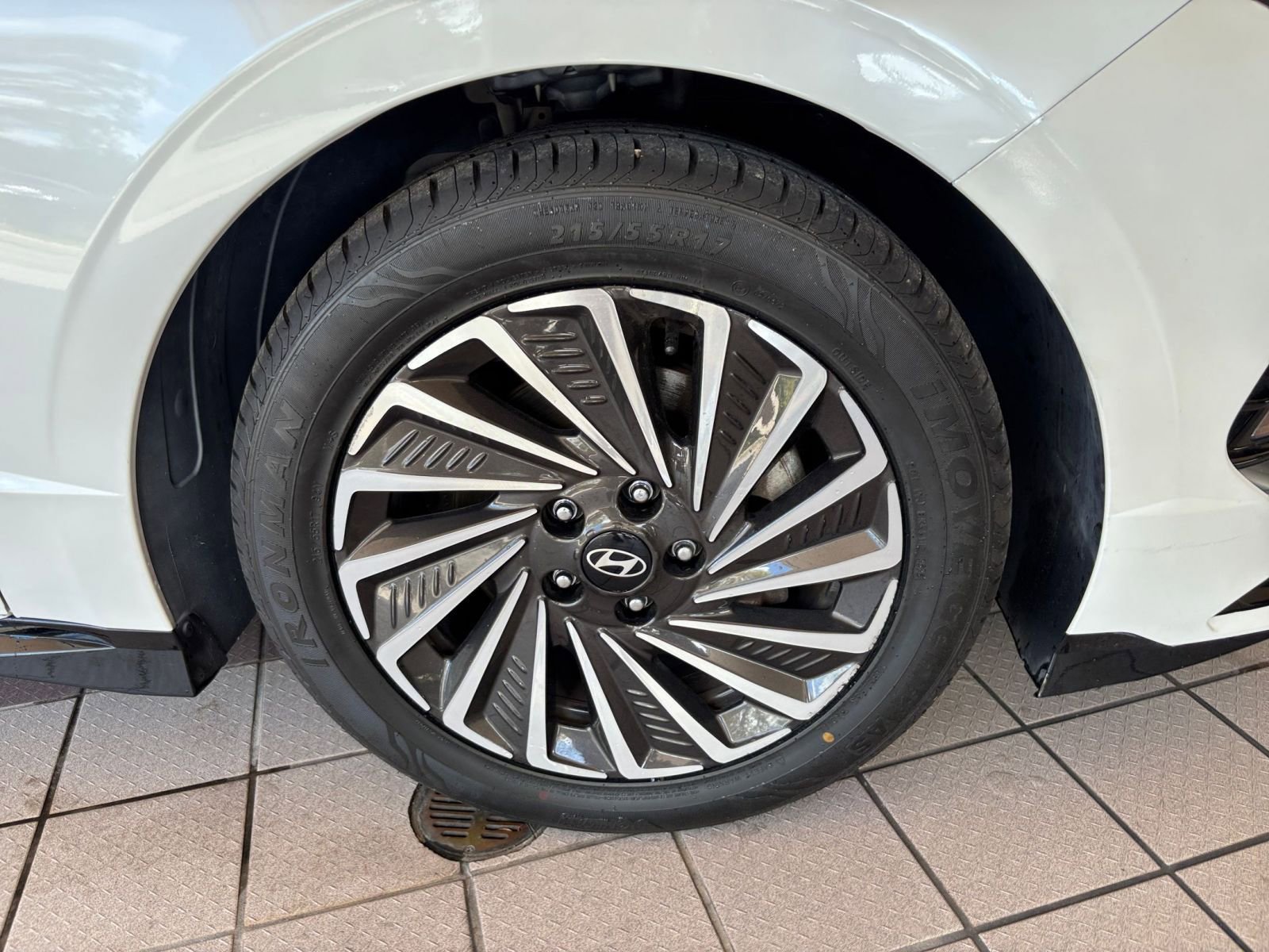 Thumbnail: 2025 Hyundai Sonata - 32