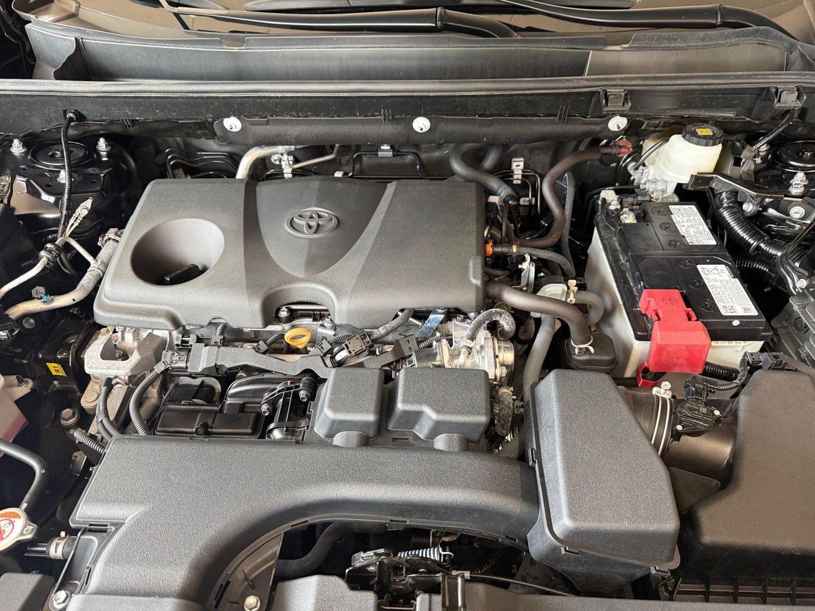 Thumbnail: 2025 Toyota RAV4 - 25