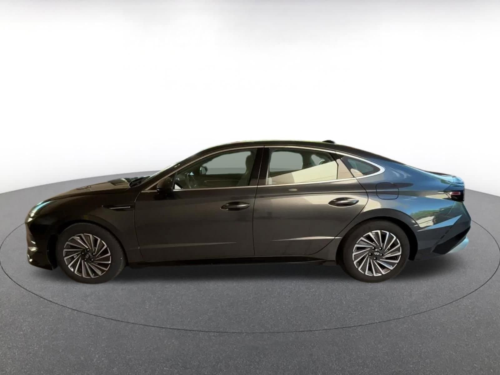 Thumbnail: 2025 Hyundai Sonata - 9