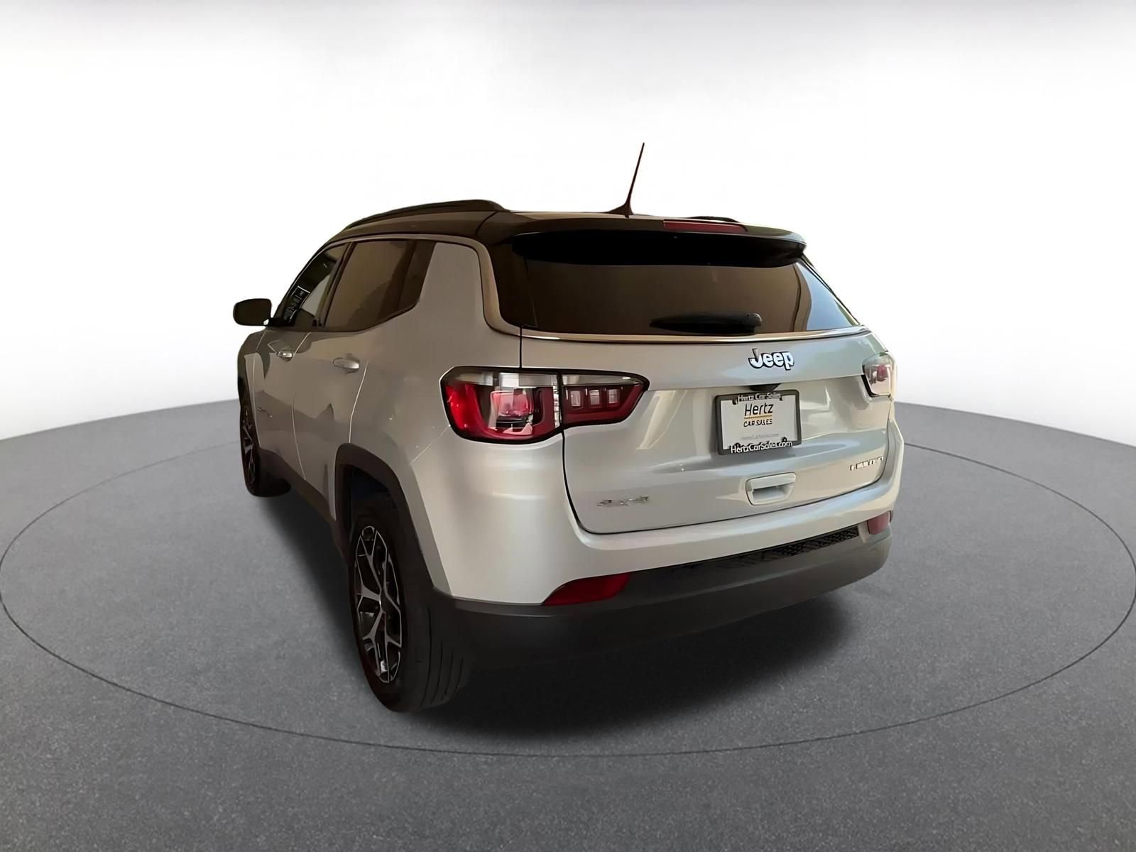 Thumbnail: 2025 Jeep Compass - 11