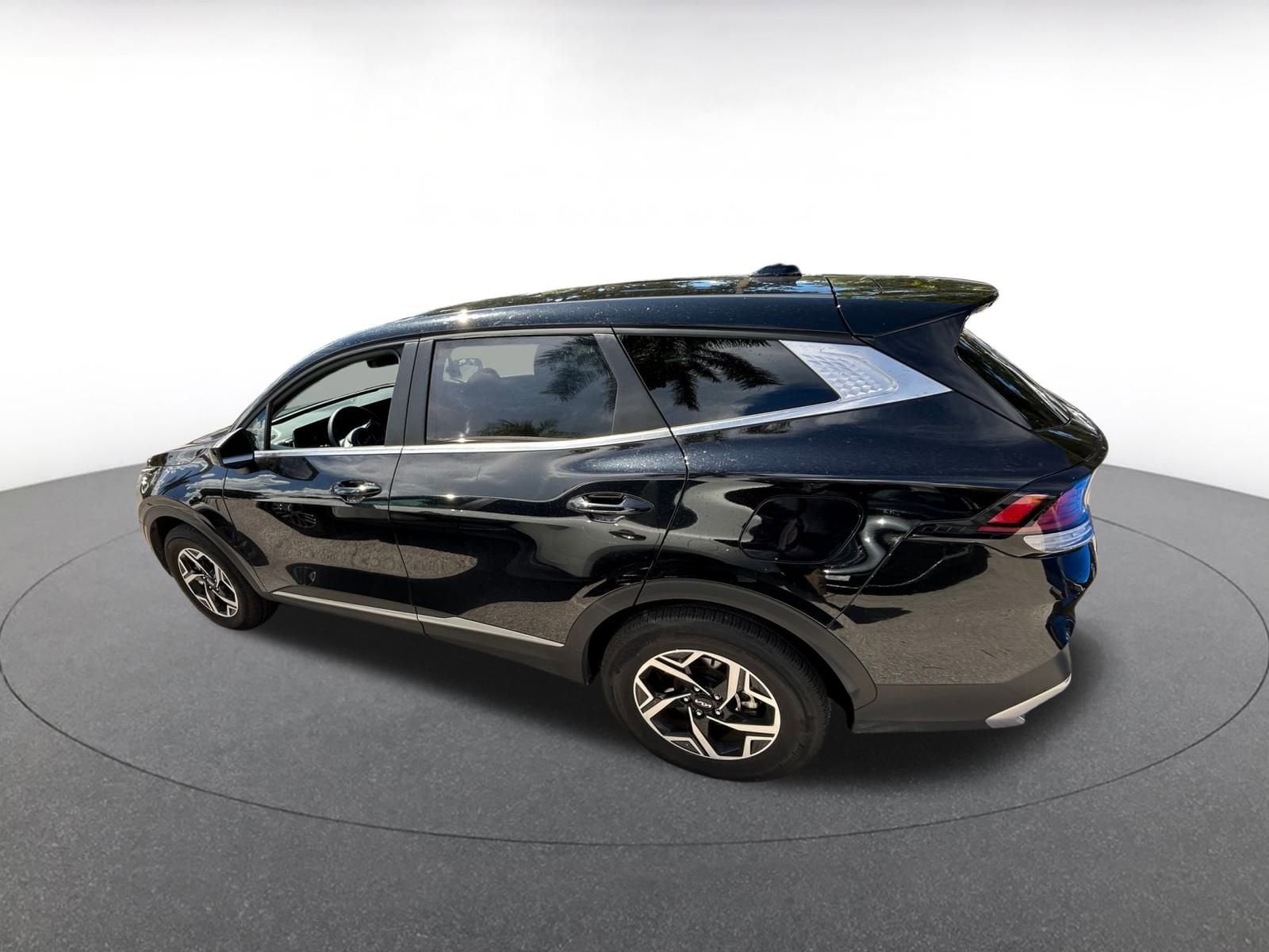 Thumbnail: 2024 Kia Sportage - 5
