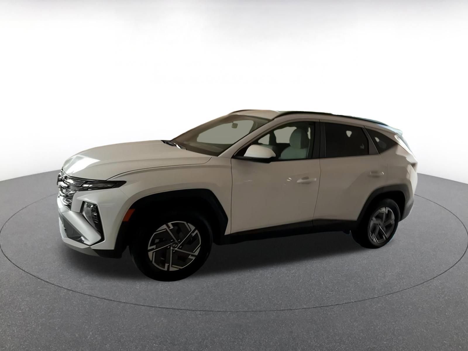 Thumbnail: 2025 Hyundai Tucson - 8