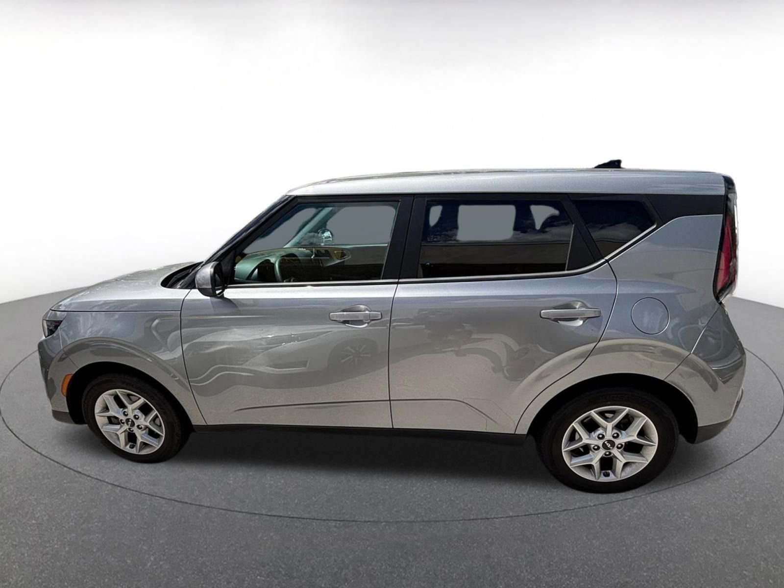 Thumbnail: 2025 Kia Soul - 10
