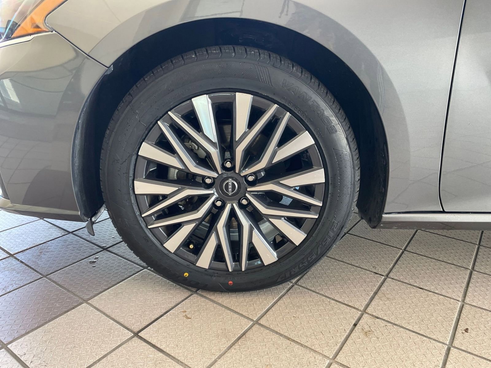 Thumbnail: 2025 Nissan Altima - 23