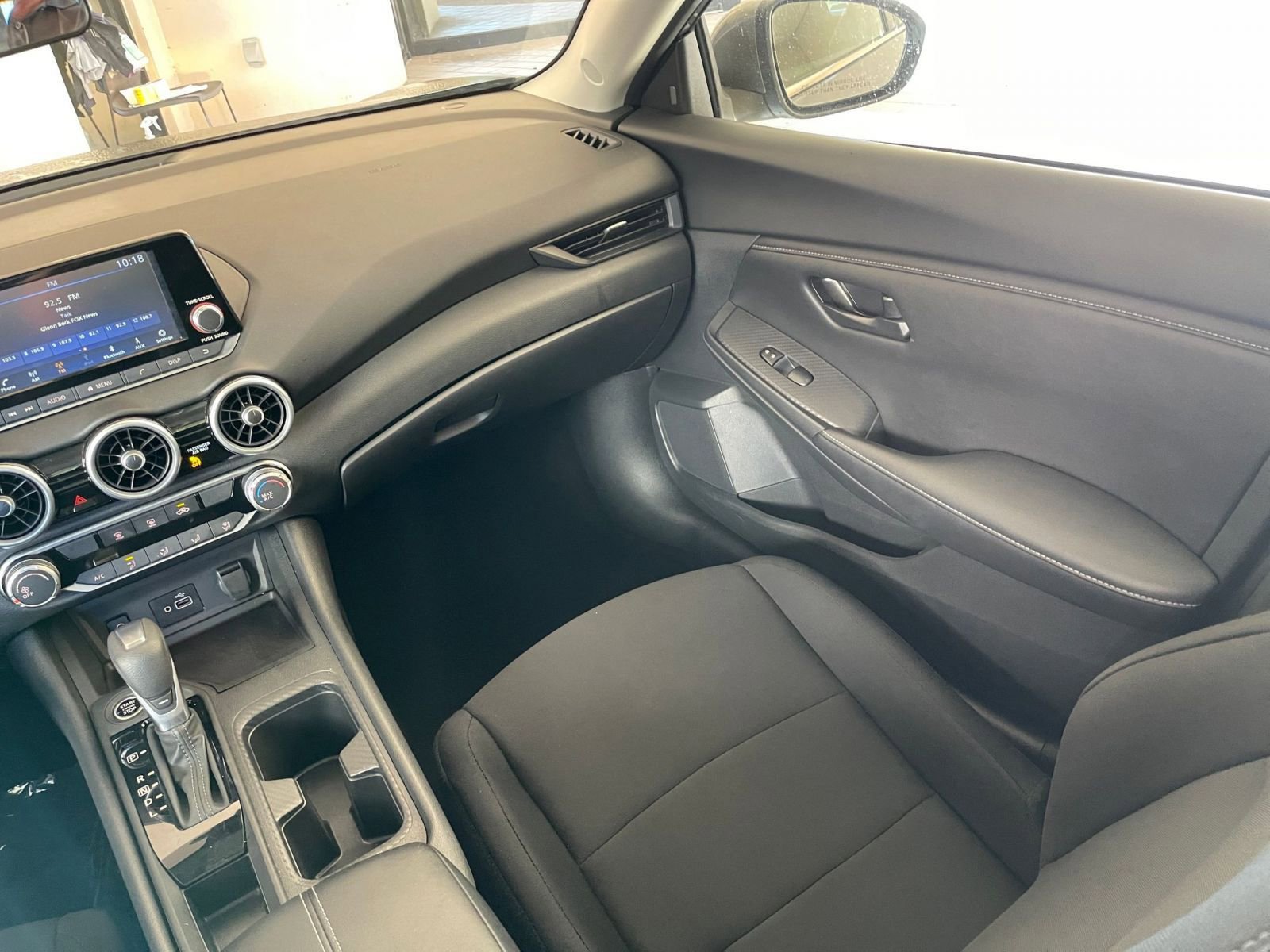 Thumbnail: 2025 Nissan Sentra - 33