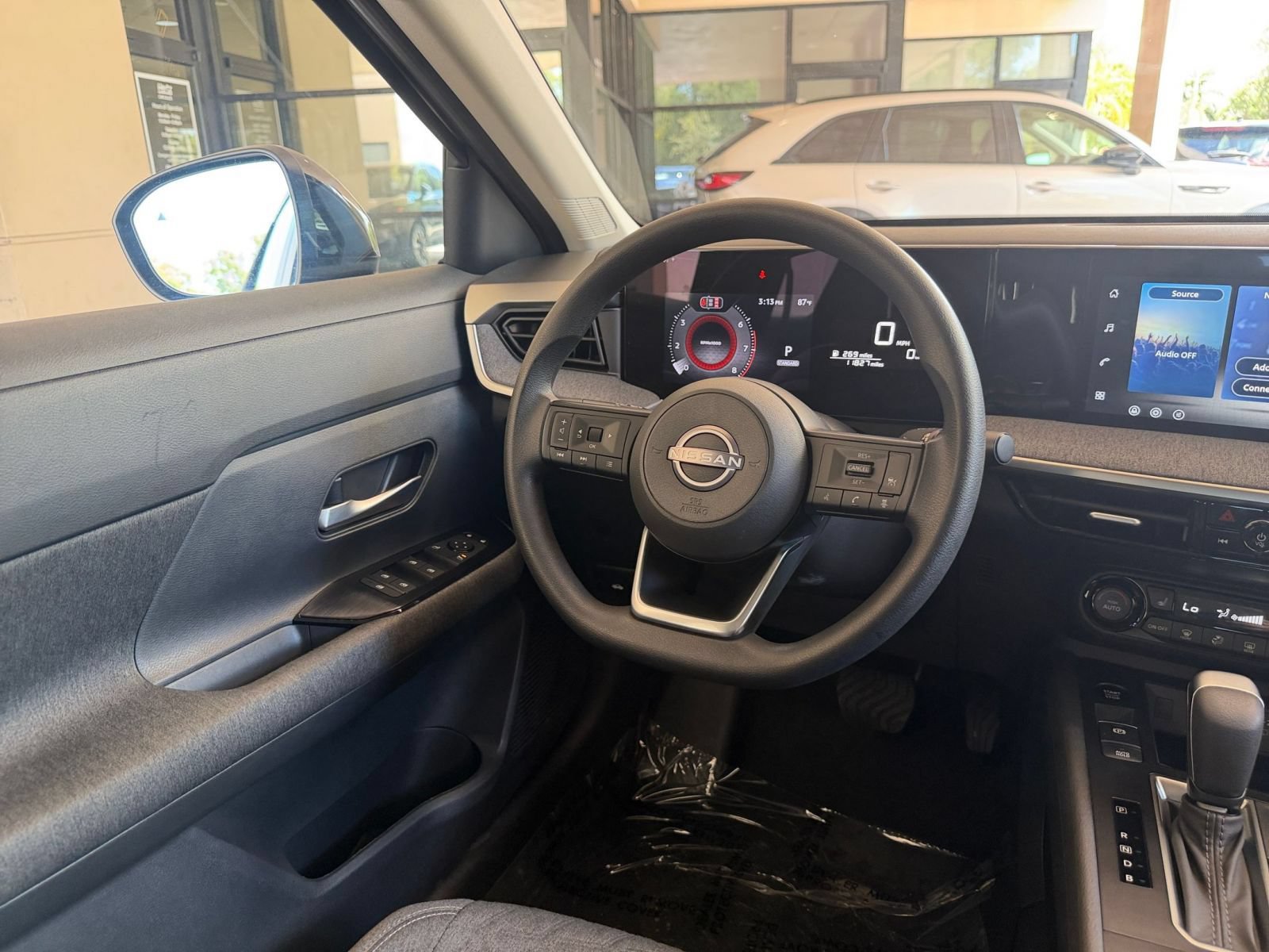 Thumbnail: 2026 Nissan Kicks - 28