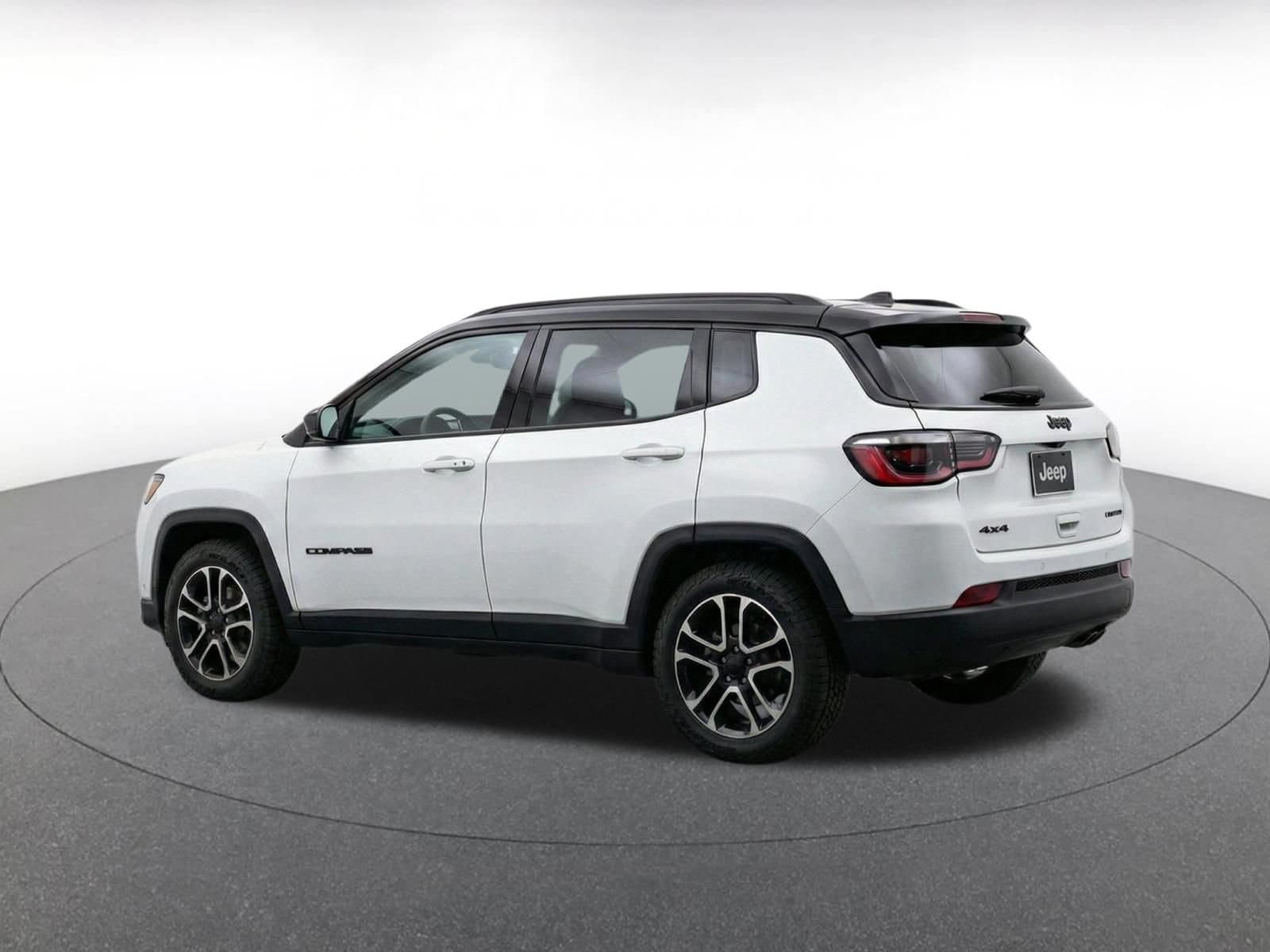 Thumbnail: 2025 Jeep Compass - 11