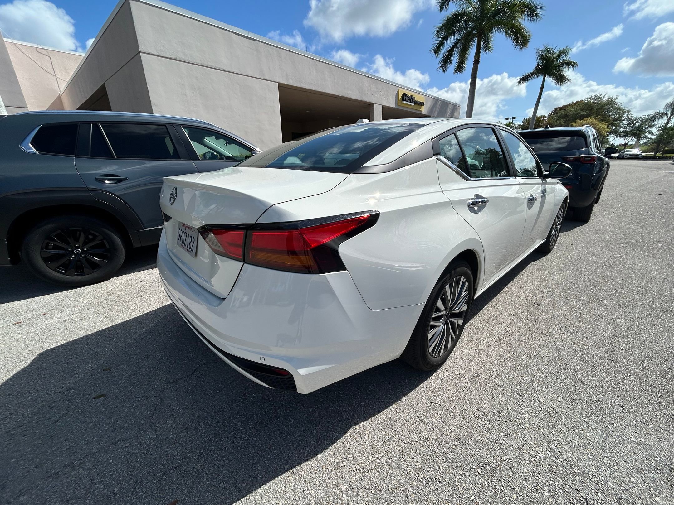 Thumbnail: 2025 Nissan Altima - 21