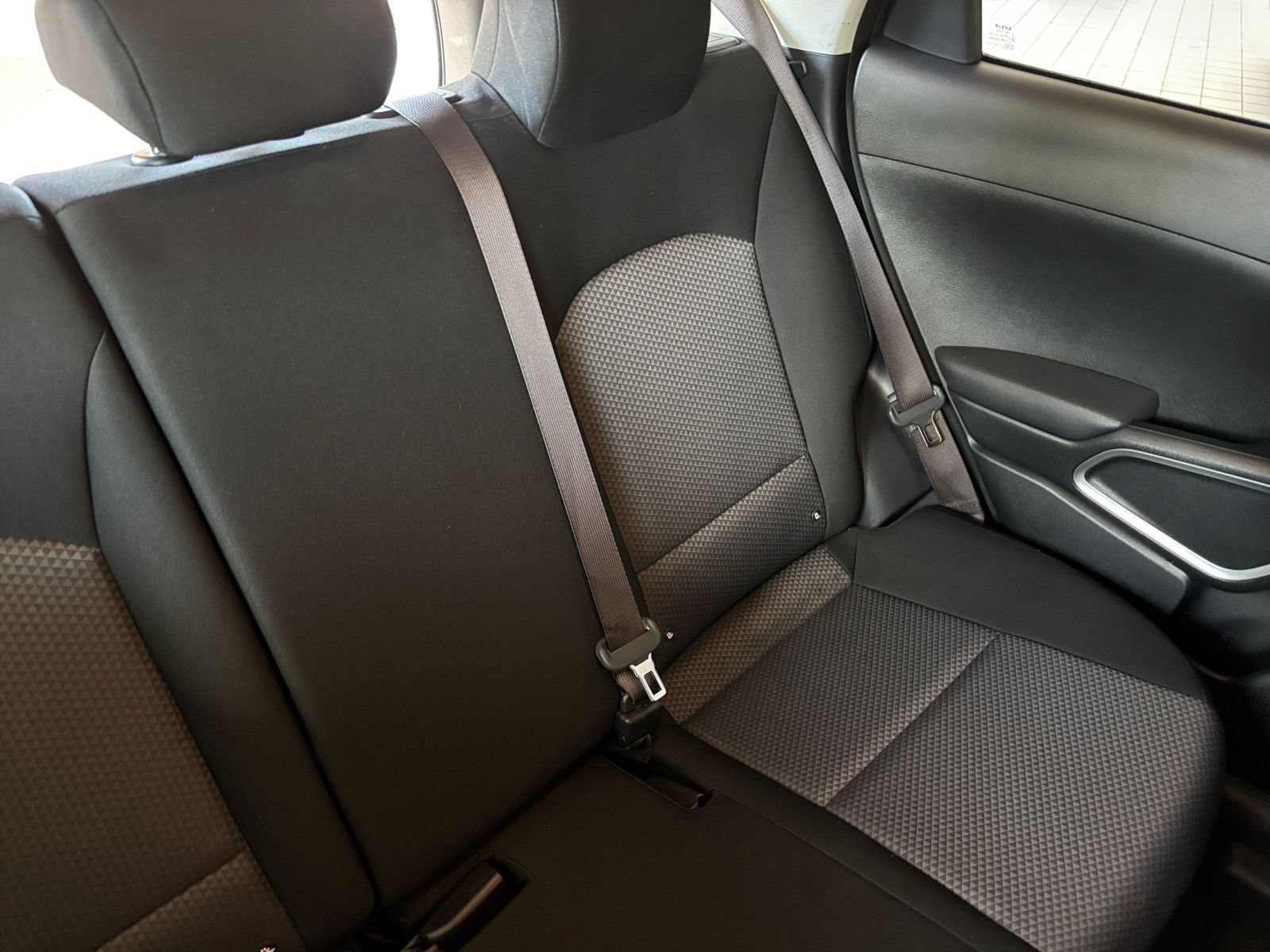 2025 Kia Soul LX - Photo 30