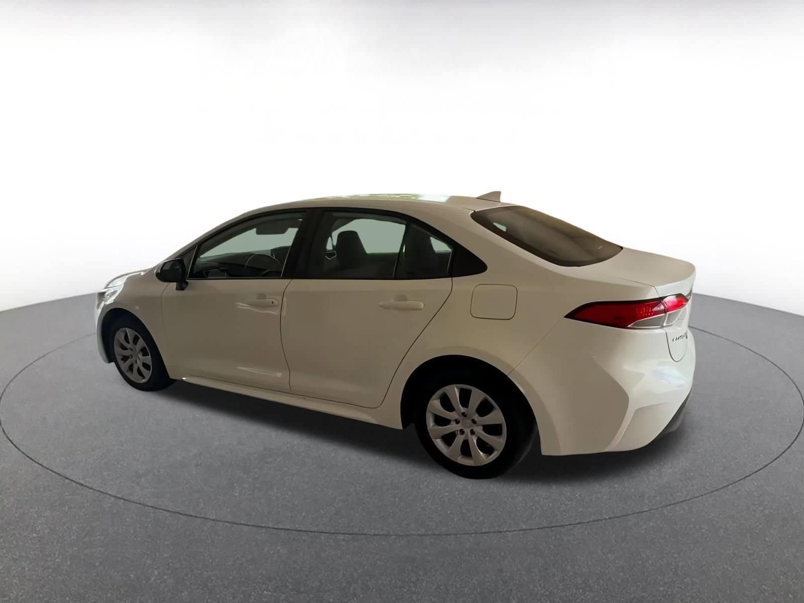 Thumbnail: 2024 Toyota Corolla - 10