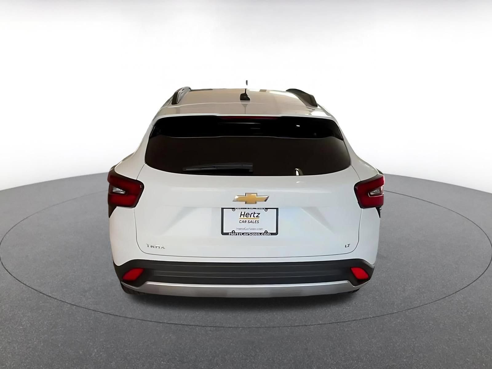 Thumbnail: 2025 Chevrolet Trax - 12