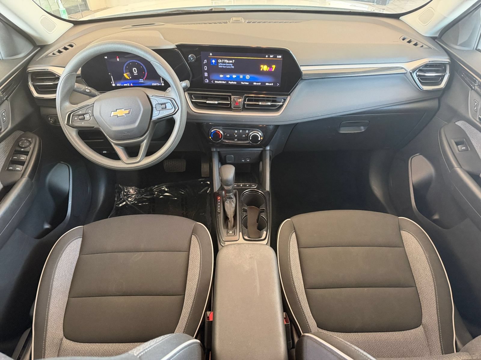 Thumbnail: 2025 Chevrolet TrailBlazer - 31