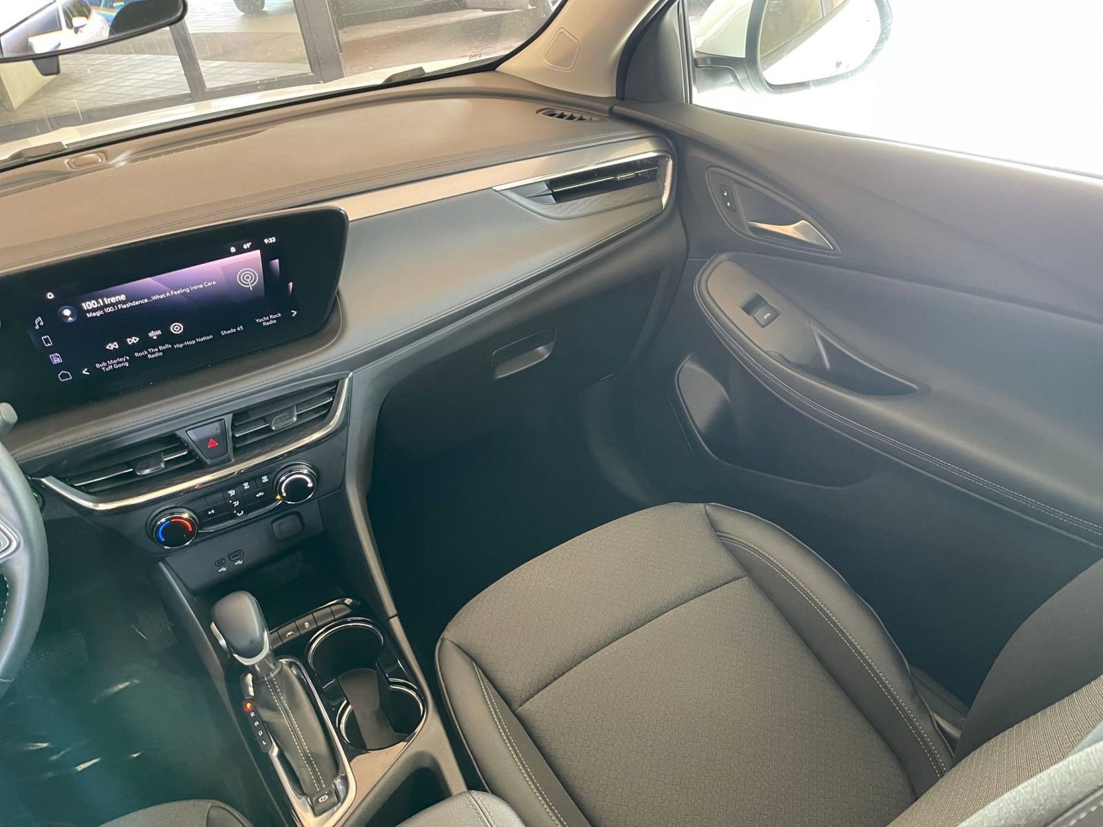 Thumbnail: 2025 Buick Encore GX - 35