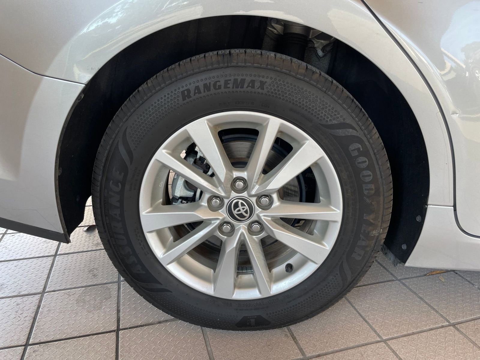 Thumbnail: 2025 Toyota Camry - 28