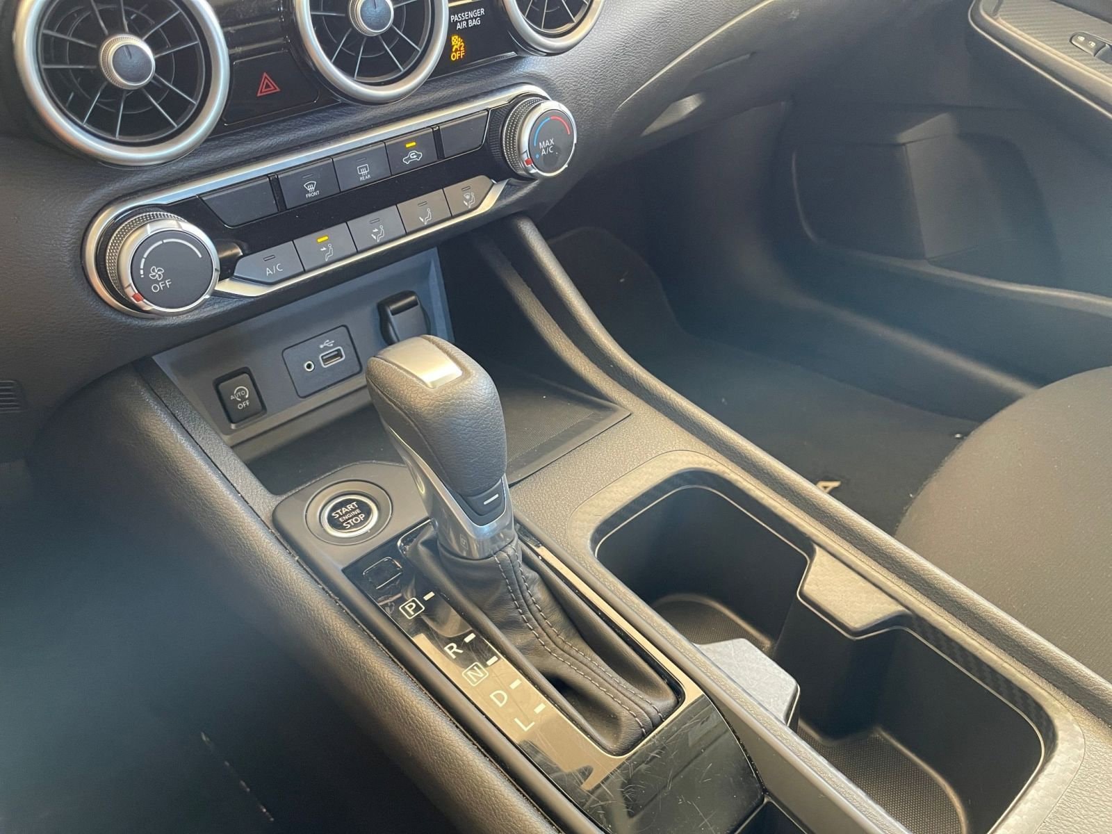 Thumbnail: 2025 Nissan Sentra - 35