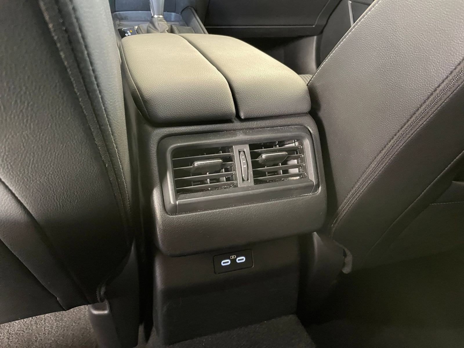 Thumbnail: 2025 Mazda CX-50 - 23